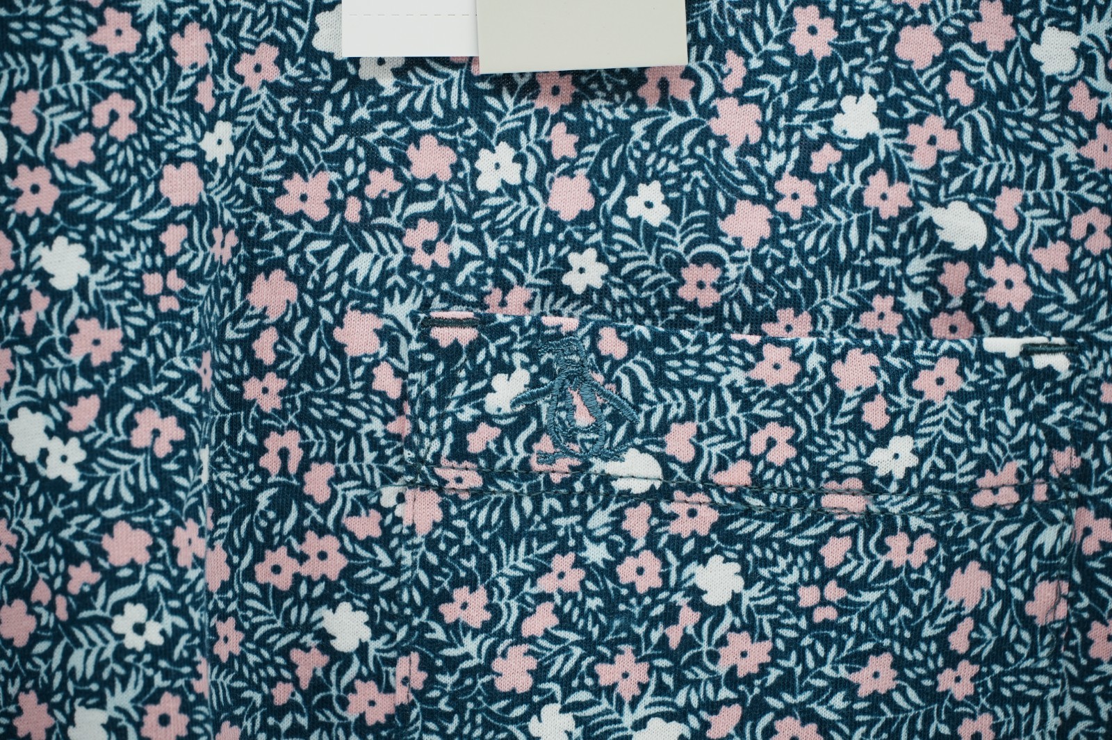 Original Penguin Men’s Medium All-Over Ditsy Floral Printed Crew Neck Pocket Tee