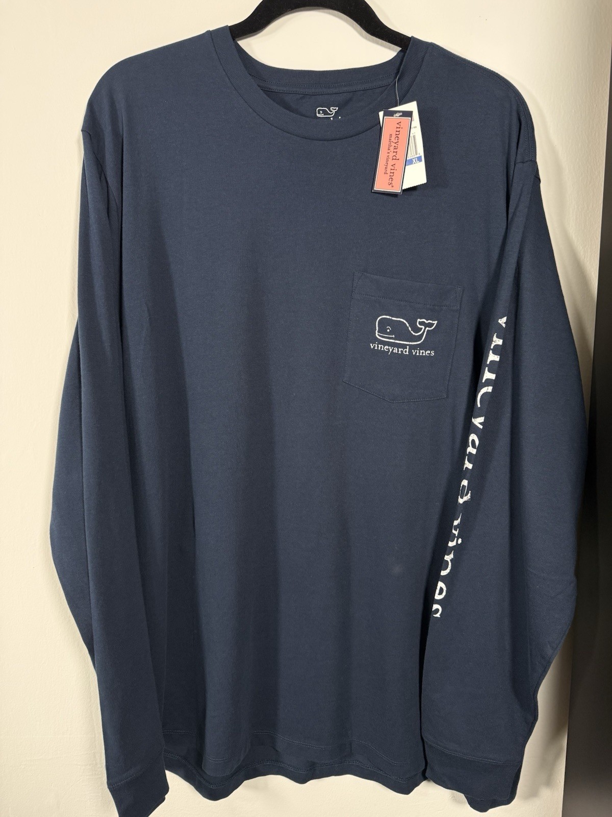 Vineyard Vines Men’s XL Blue Long Sleeve Crew Neck Whale Logo Pocket T-Shirt