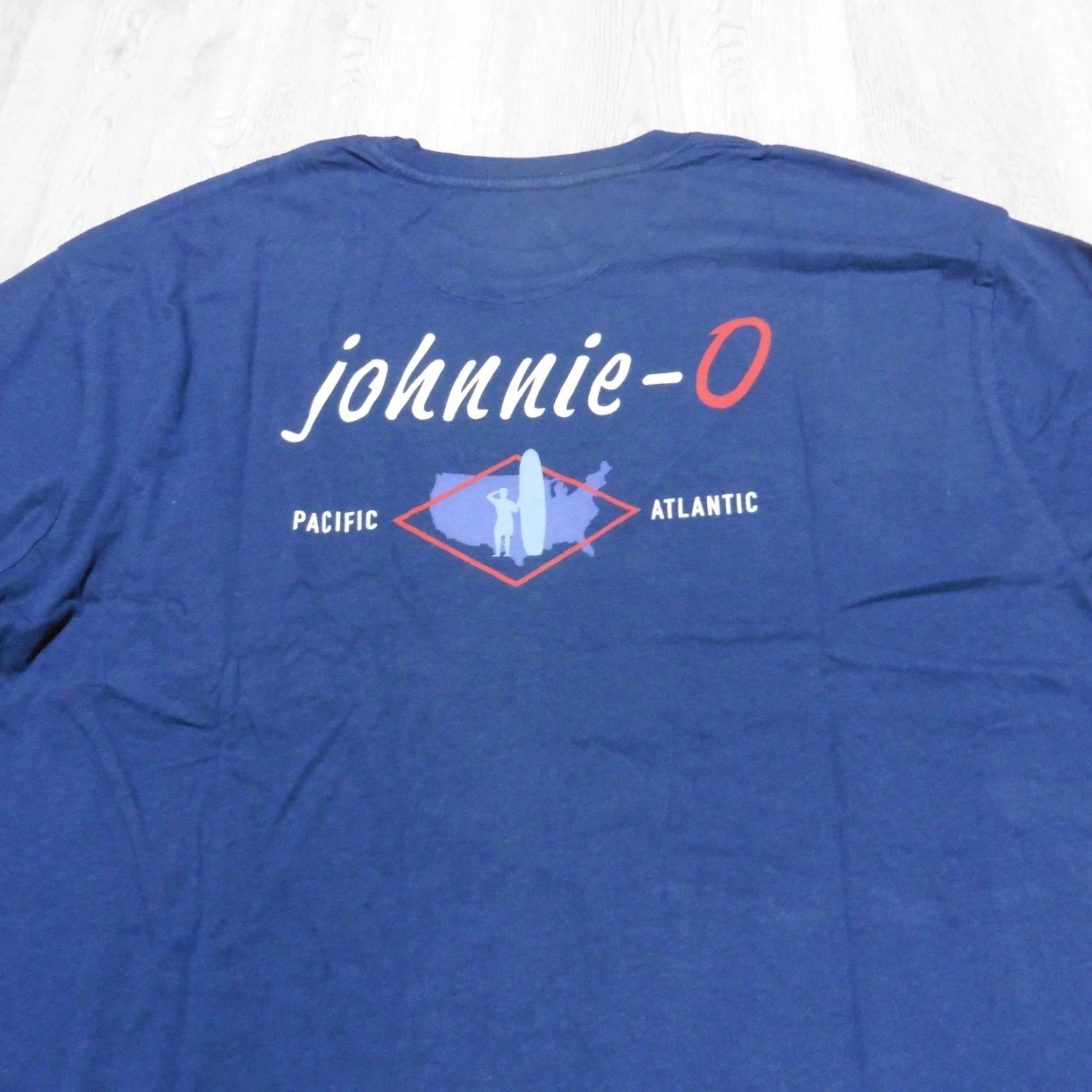 Johnnie-O Men’s M Coastal Way Crewneck T-Shirt Navy Blue LS Graphic Print