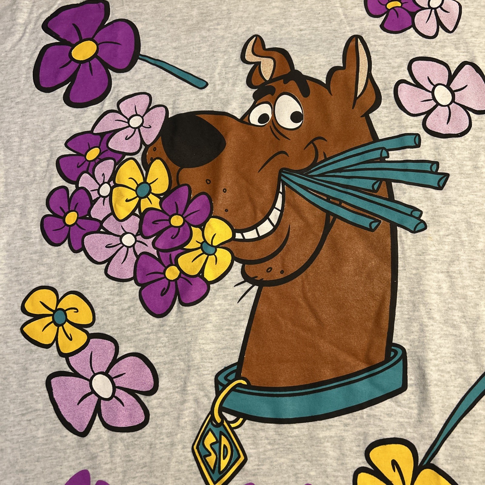 VTG 90’s Woman’s 14/16W Cartoon Network Scooby Doo Groovy Flowers T Shirt NWT
