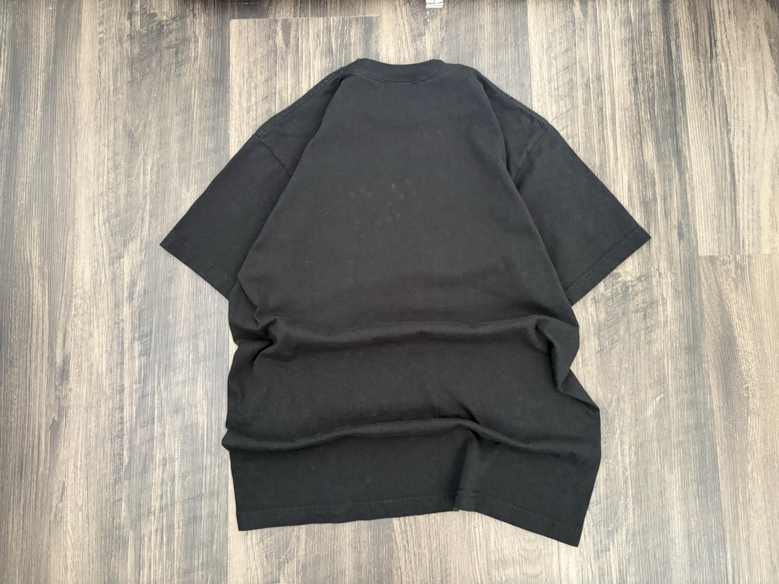 Marvel Avengers 2000s black t-shirt with graphic