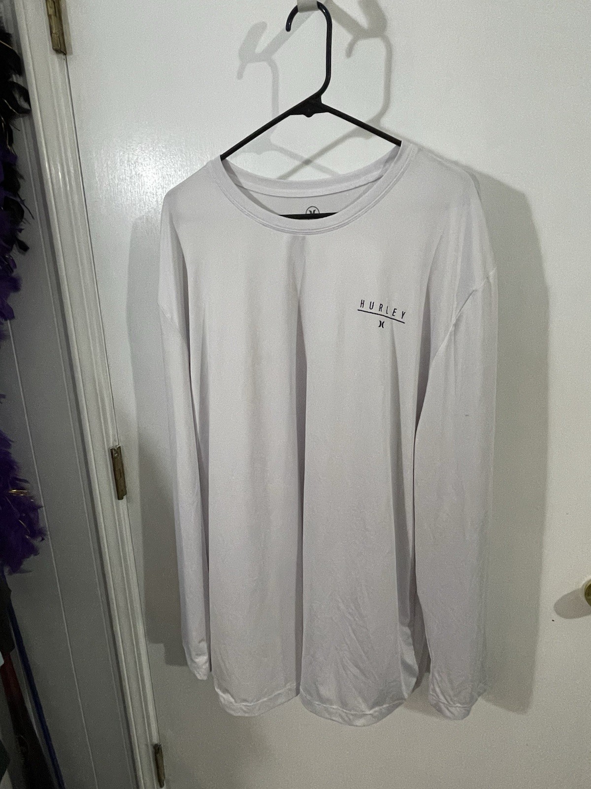 Hurley Long Sleeve Sun Shirt Size XL Polyester Spandex PreOwned Good