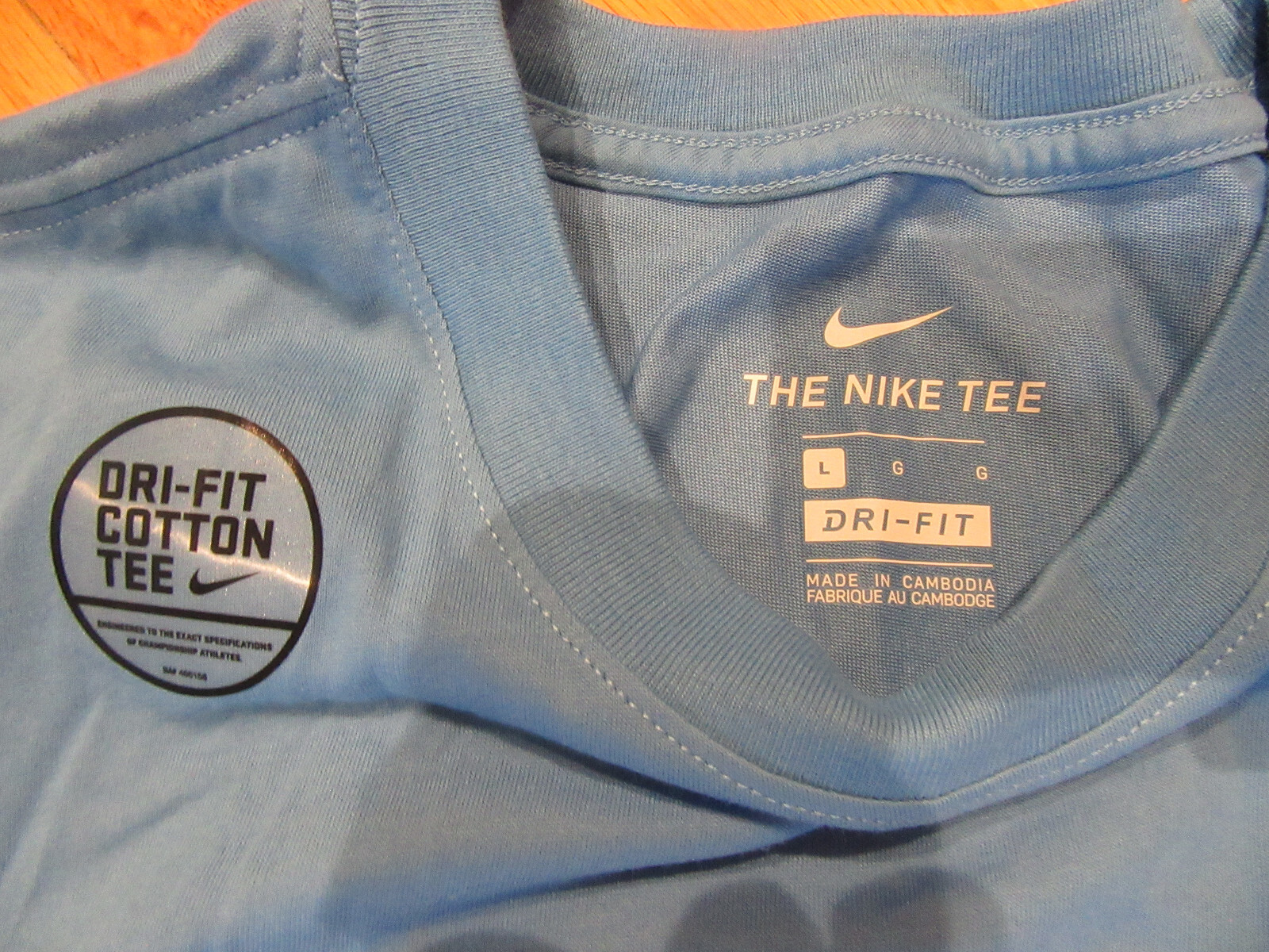 Nike Men’s Blue T-Shirt “Just Do It” Short Sleeve Crew Neck Athletic Sz L