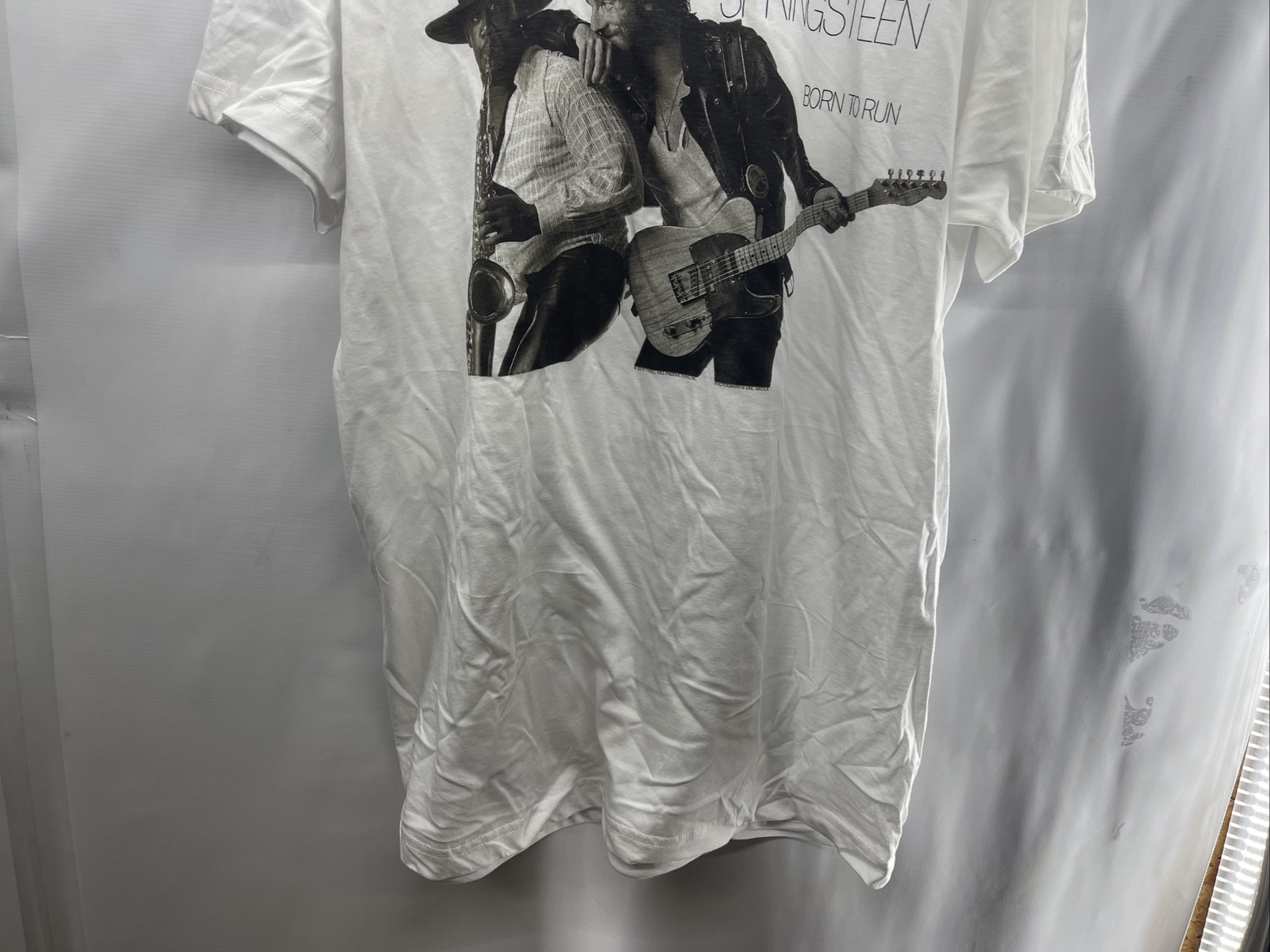 Bruce Springsteen Born To Run Unisex T-Shirt, Size Large NWOT 2016