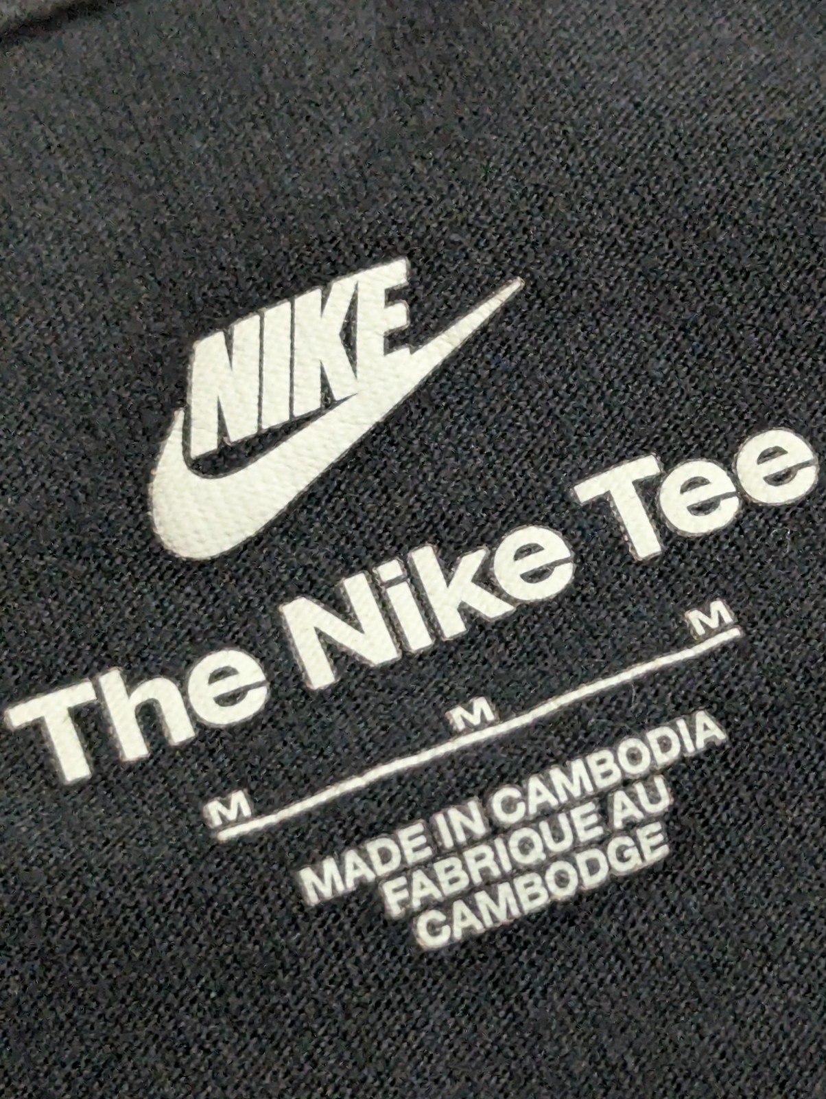 Nike Air Men’s Medium Black Lizard T-Shirt – Rare Vibrant Graphic🦎