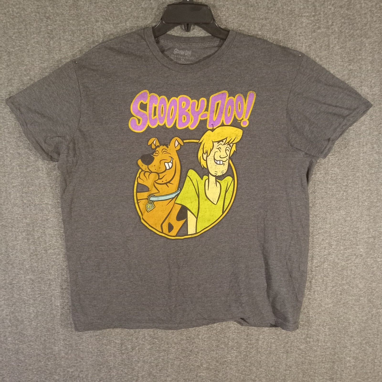 Scooby Doo Graphic Tshirt Size XL Short Sleeve Crew Neck Cotton Gray