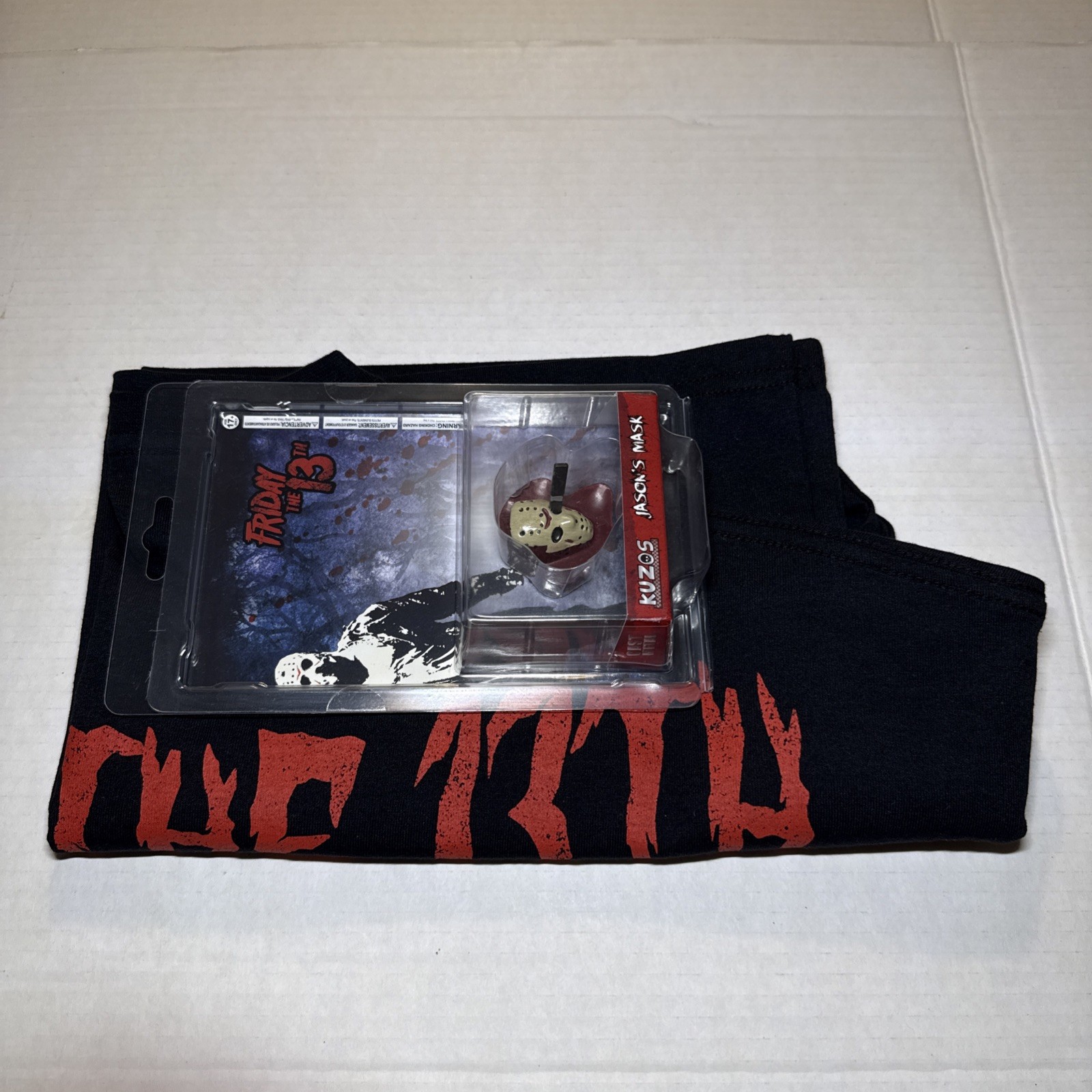 JASON VOORHEES Friday The 13th Mens Size Large T-SHIRT & Kuzos Jason Mask, NWT🔥