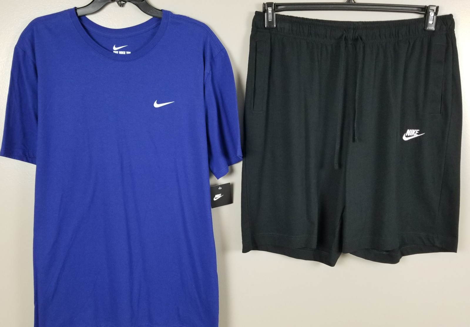 NIKE SWOOSH OUTFIT SHIRT + SHORTS SET ROYAL BLUE BLACK NEW (SIZE XL)