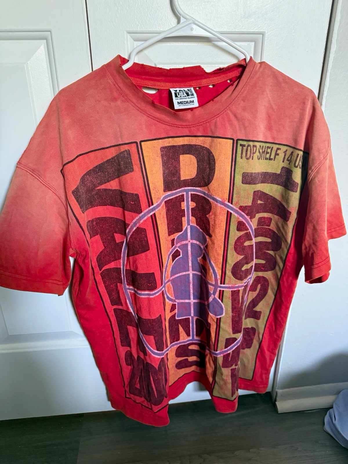 Yale USA Men’s M Red Cotton Graphic Tee Grenade Target Military Crew Neck