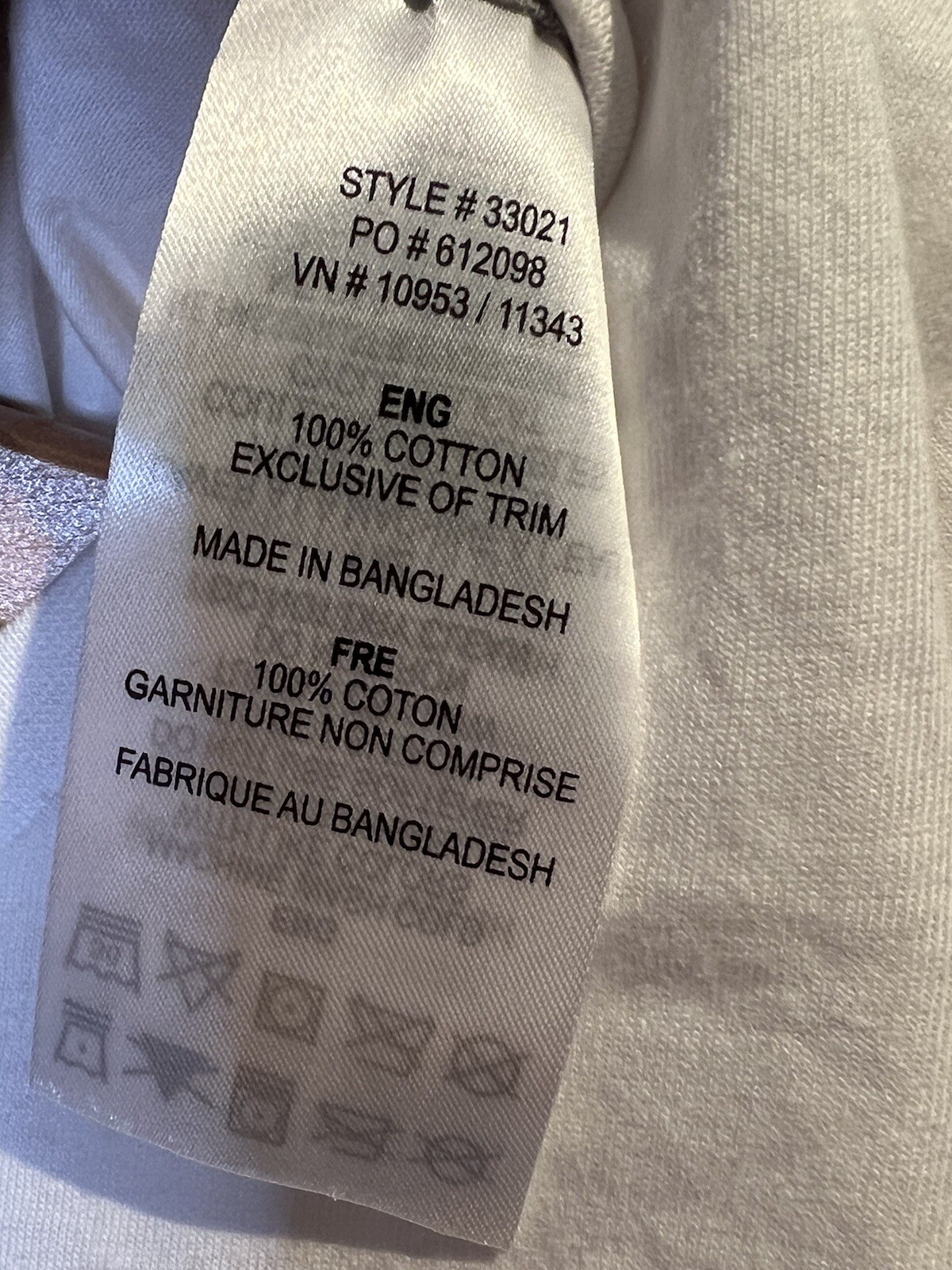Slazenger Embron Global Technology Group T-shirt Size Large White V-neck NEW