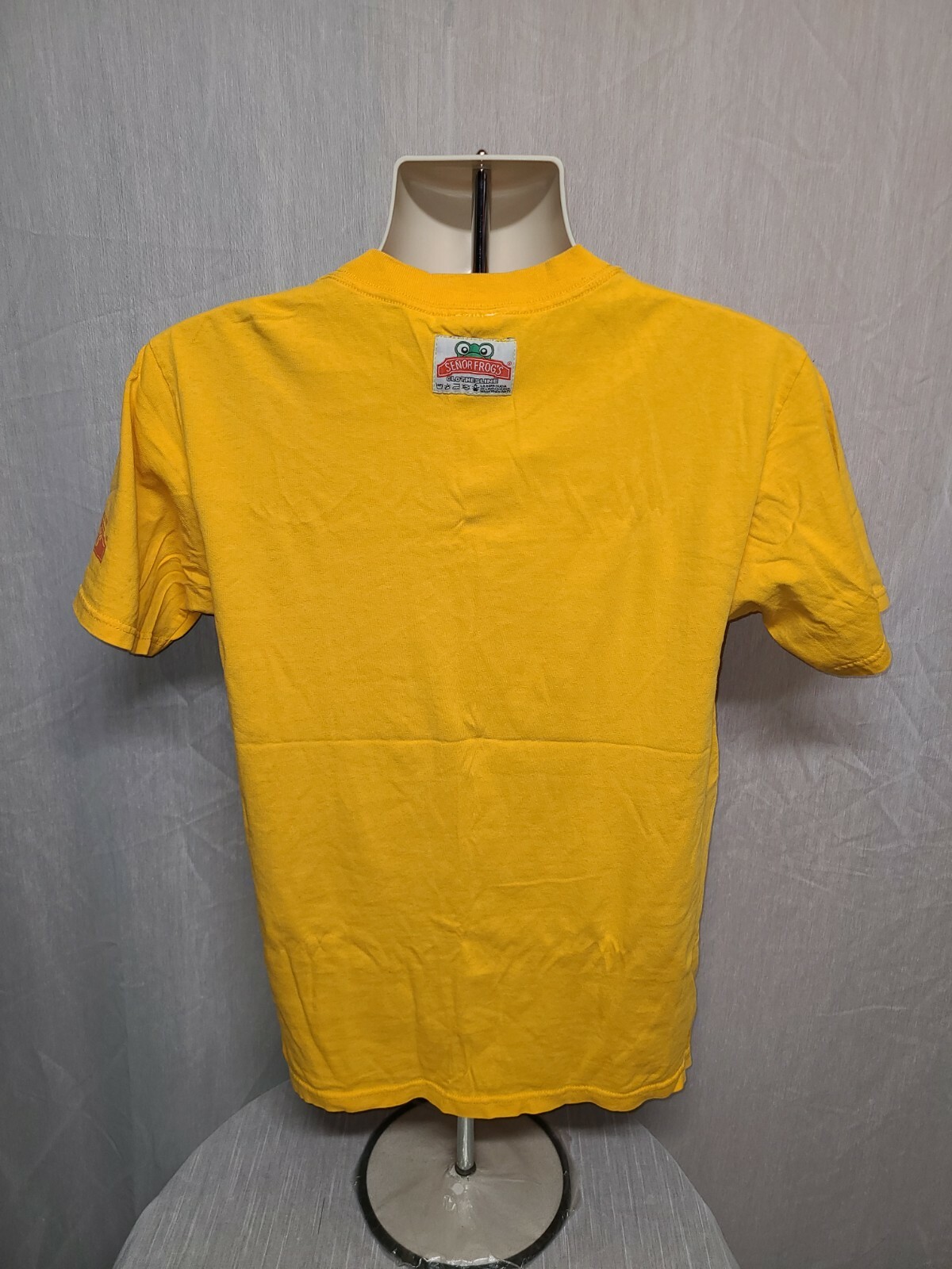 University of Senor Frogs Drinking Team Cancun Mexico Adult Medium Yellow TShirt