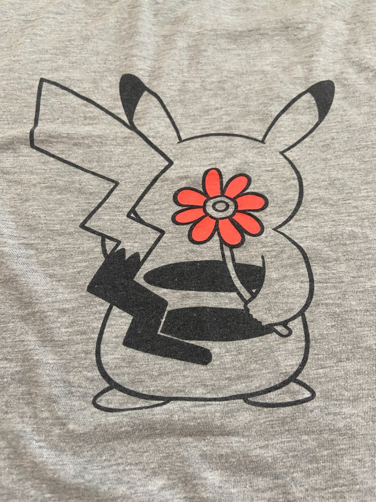 Pokémon Center Pikachu Graphic T-Shirt Adult Medium Gray Front & Back Print