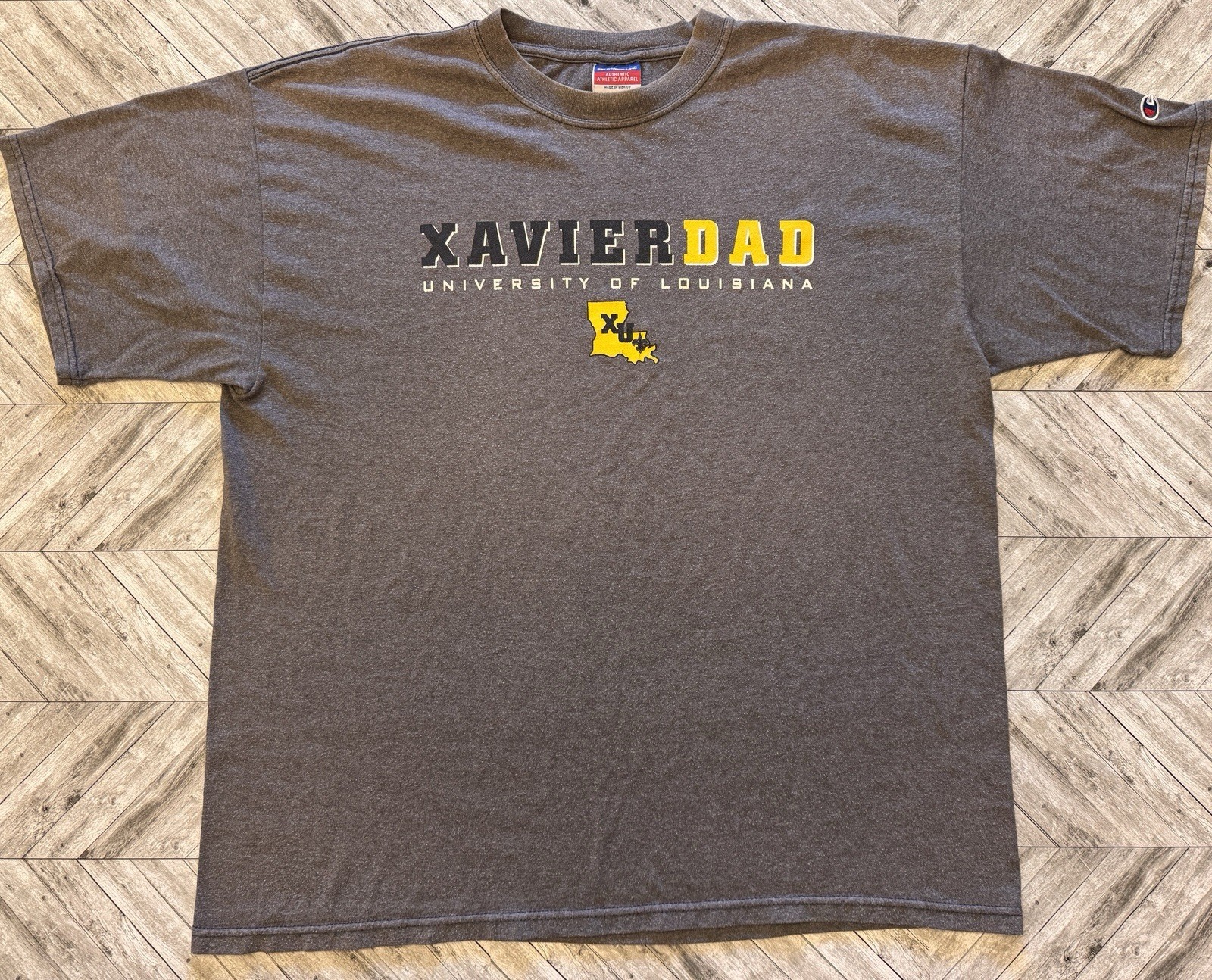 VTG Champion T-Shirt Mens XL Gray Louisiana University School College Sports Dad