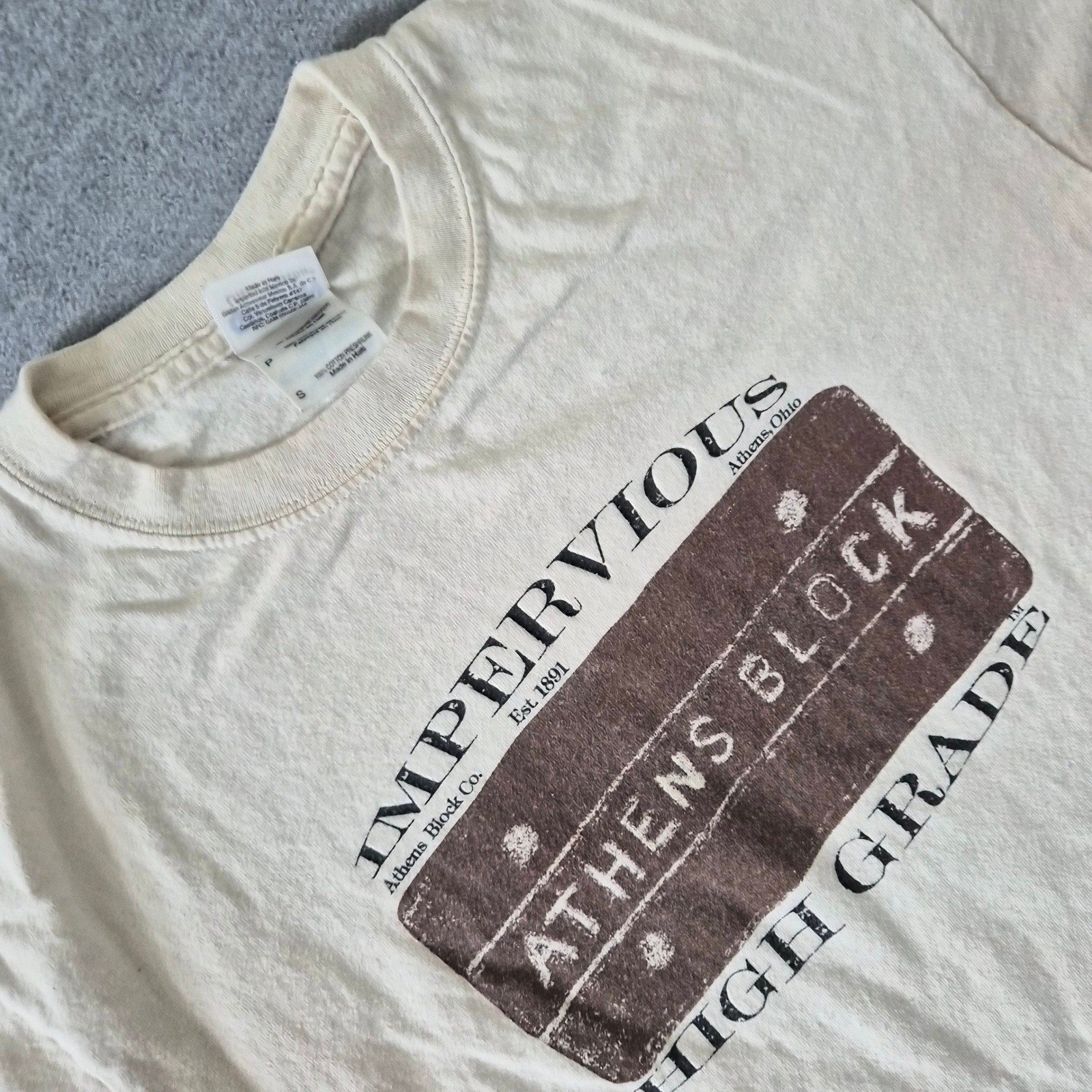 Gildan Mens Impervious Athens Block Co Ohio Graphic T-Shirt Cream Small S