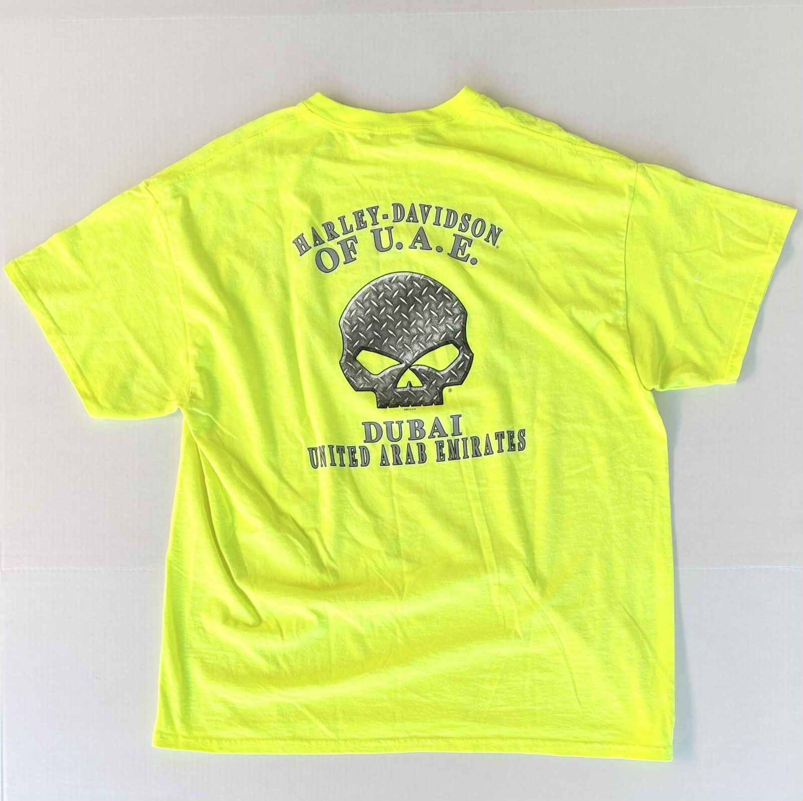Men’s 2015 Harley Davidson Of U.A.E. Dubai Neon Green T-Shirt sz XL