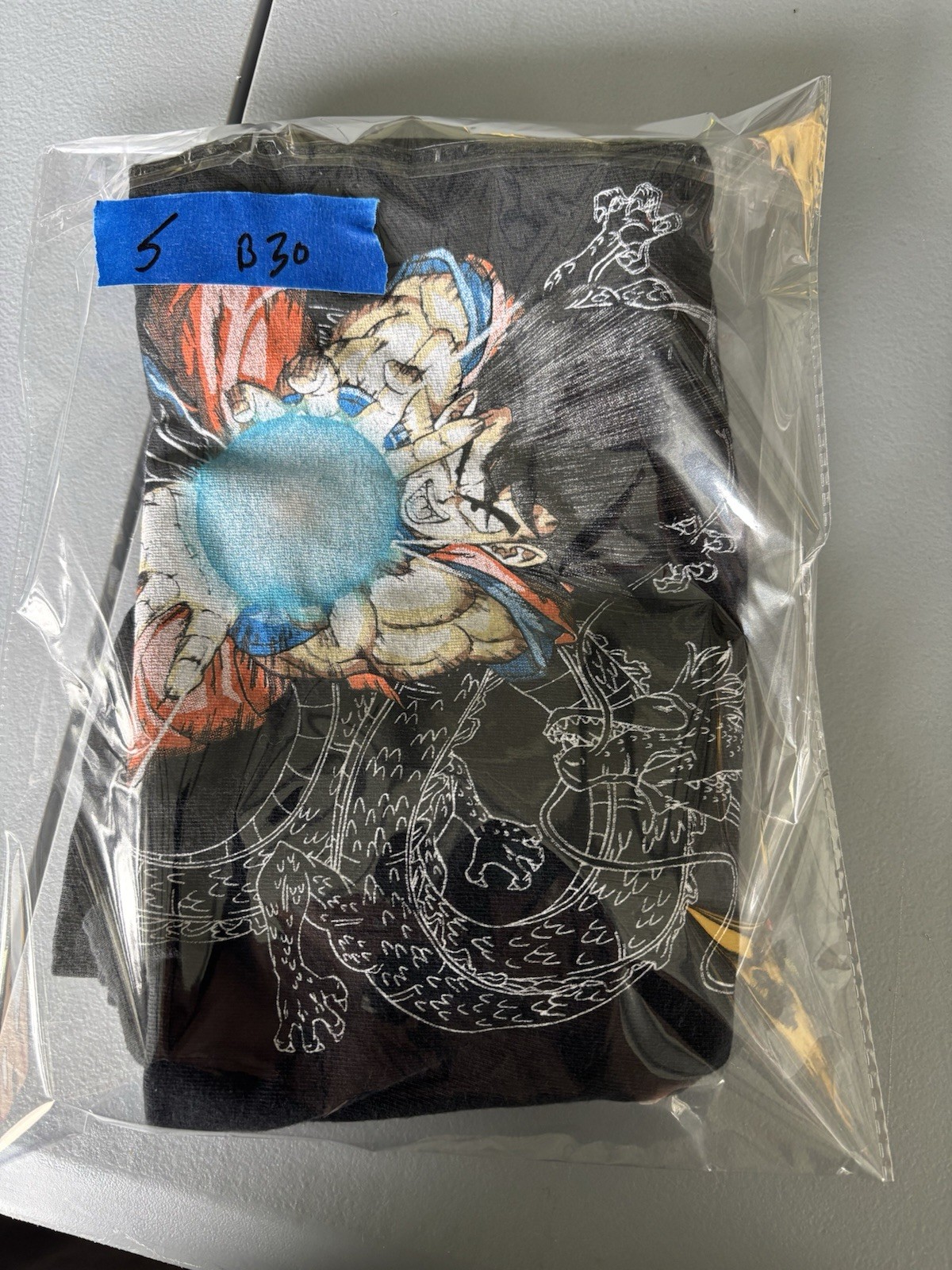 Men’s Black Dragon Ball Z Goku Kamehameha Graphic Print Crew Neck Tee Size S
