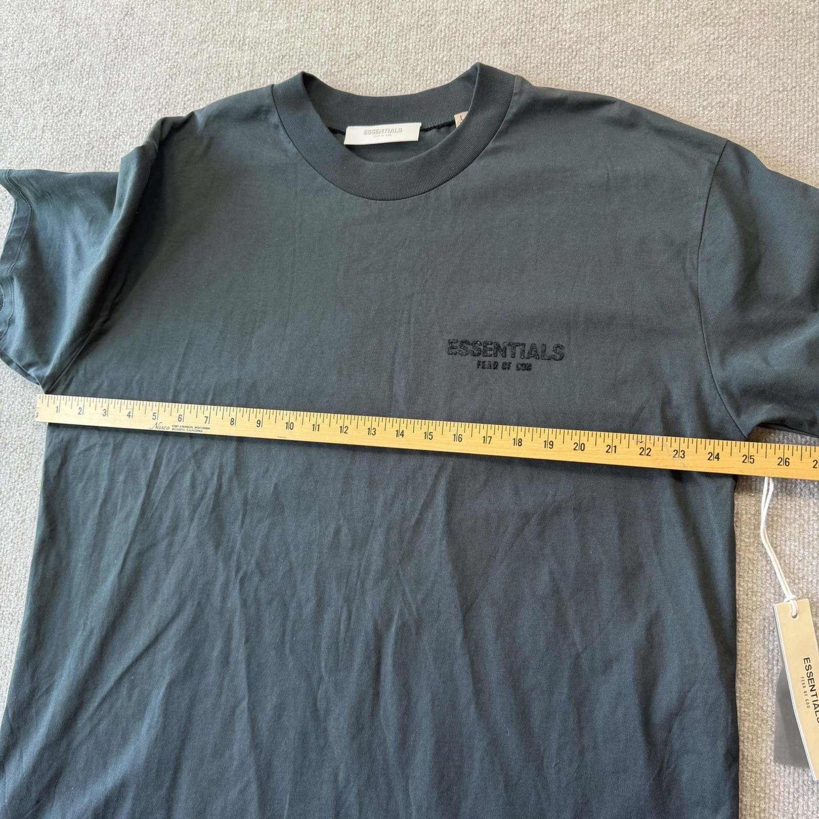 NWT Fear of God Essentials Stretch Limo Black Short Sleeve T-Shirt Size Large