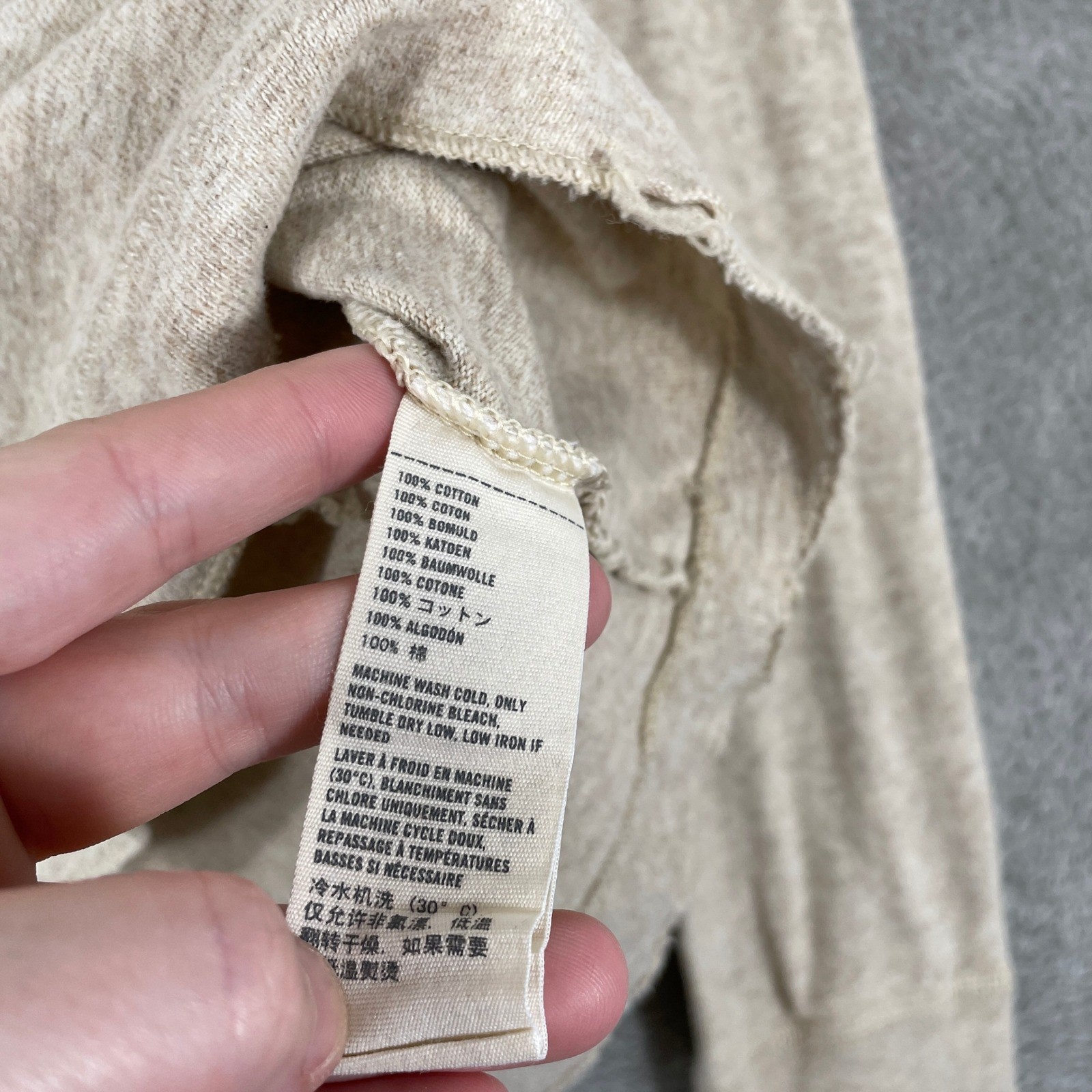 Abercrombie & Fitch Shirt Mens Medium Beige Henley Muscle Fit Y2K Preppy Logo