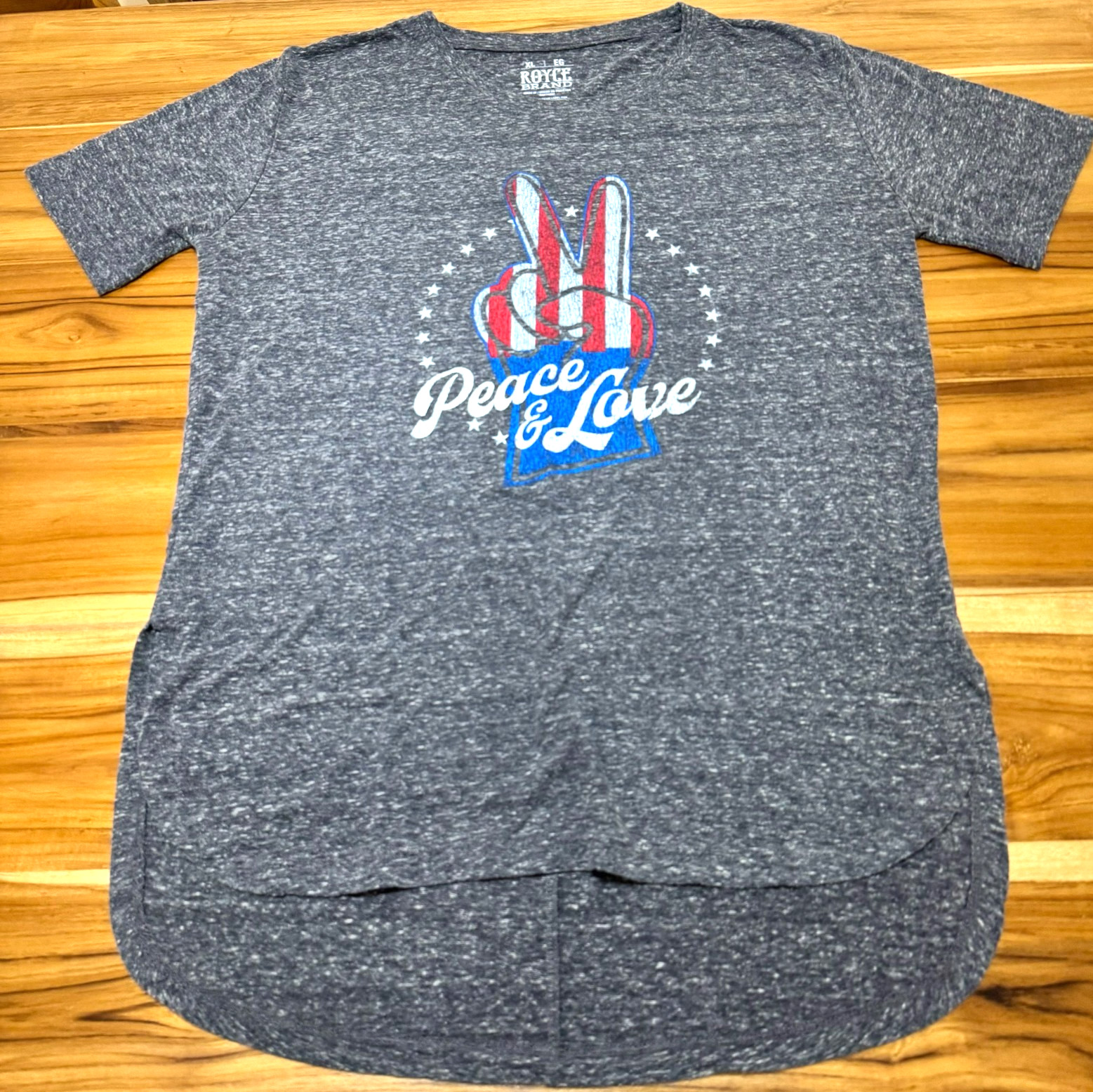 Royce Brand Mens T-Shirt XL Gray Peace Love USA Flag Scallop Hem Longline Grunge