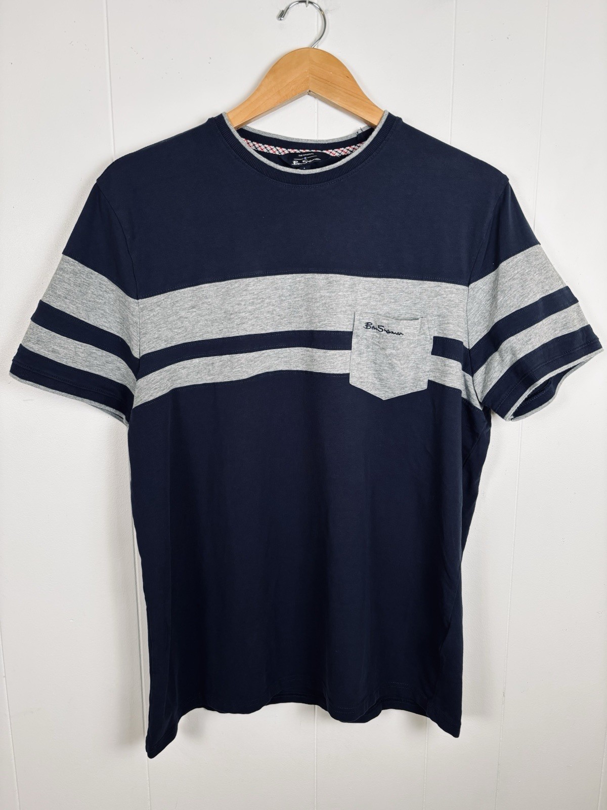 Ben Sherman The Original Men’s Large Navy Blue Gray Striped T-Shirt Short Sleeve