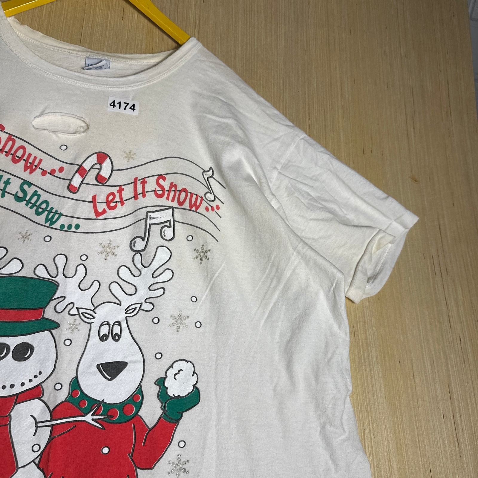 Vintage Christmas Let It Snow Shirt OSFA White Short Sleeve Men’s Graphic 90s