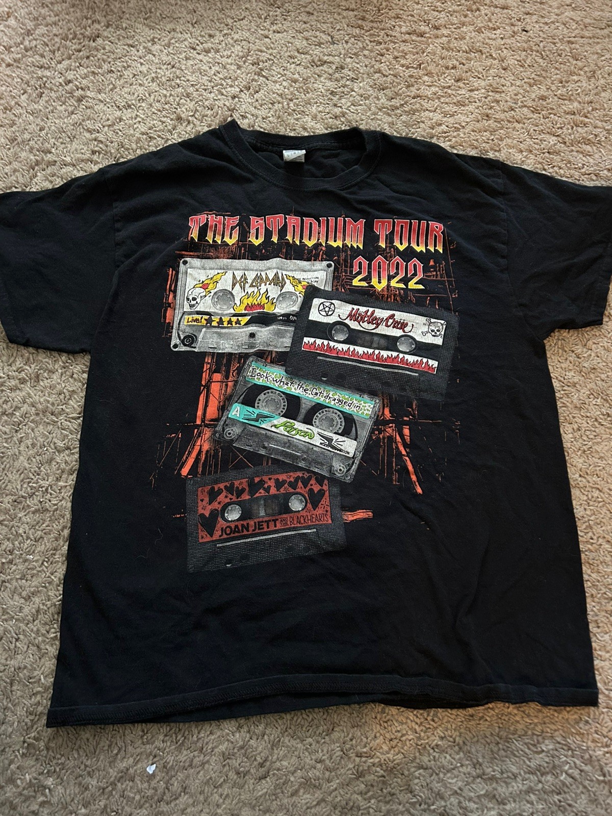 World Tour 2022 Def Leppard Motley Crue Black Large ( L ) Concert T-Shirt