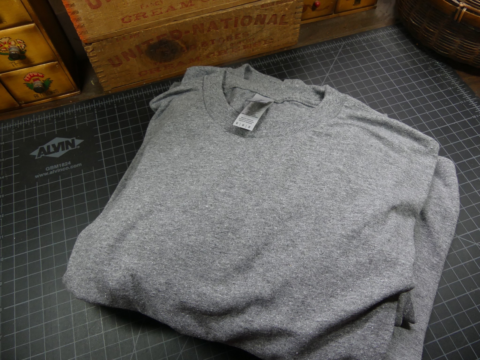 Gildan G500 Unisex Adult Heavy Cotton T-shirt Heather Gray Blank Lot of 5 Size M
