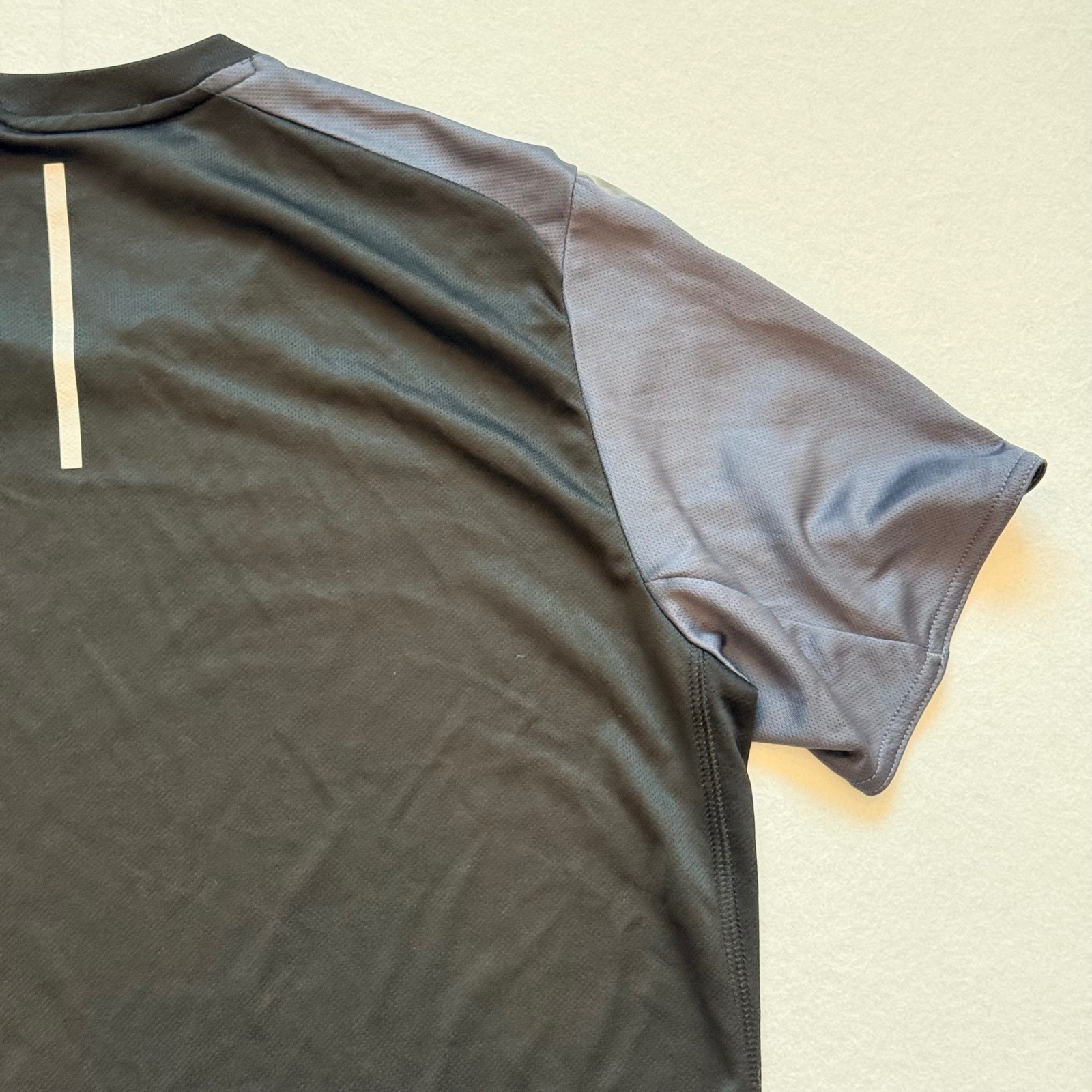 Adidas Response Climalite Running Shirt Mens Small Black Grey Athletic Tee Gym