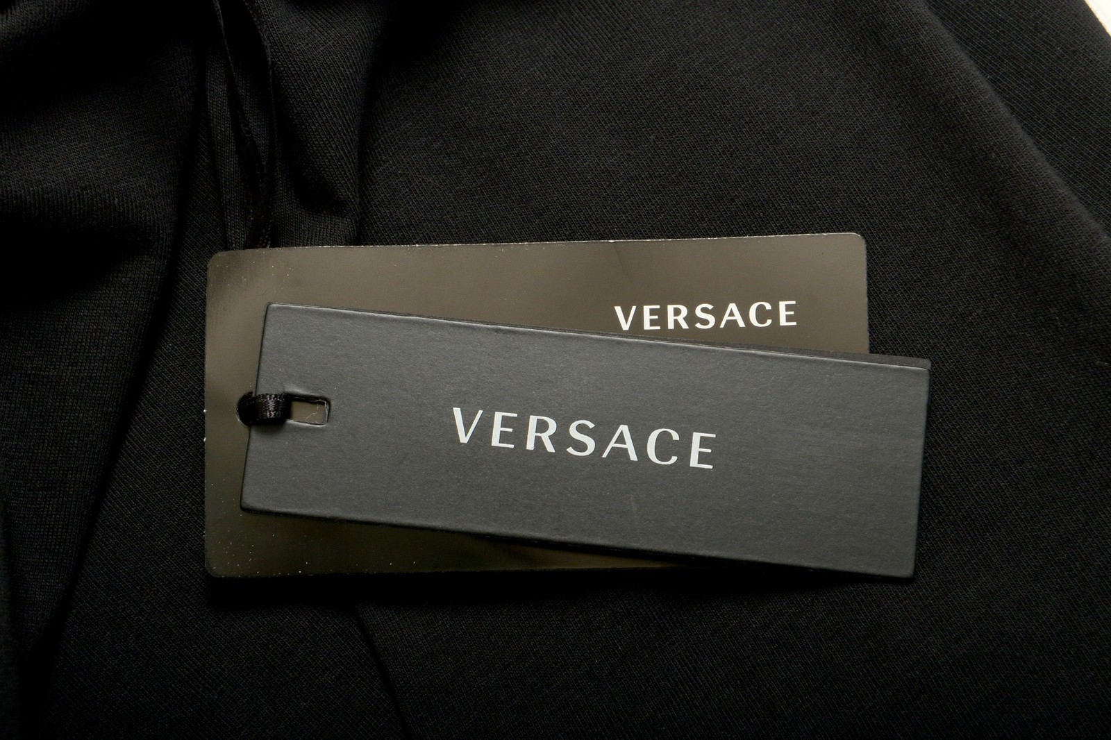 Versace Men’s Black Short Sleeve Gold Logo Embroidery T-Shirt US L IT 52