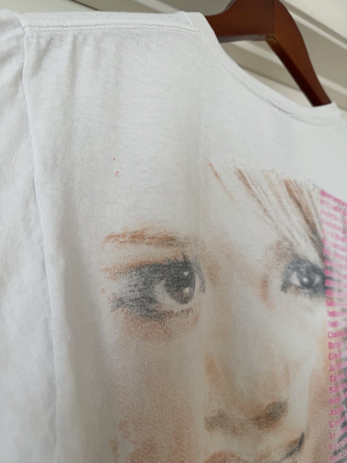 Vintage Y2K Original Hilary Duff 2004 Tour Rap T Shirt Sz S/M Lizzie McGuire