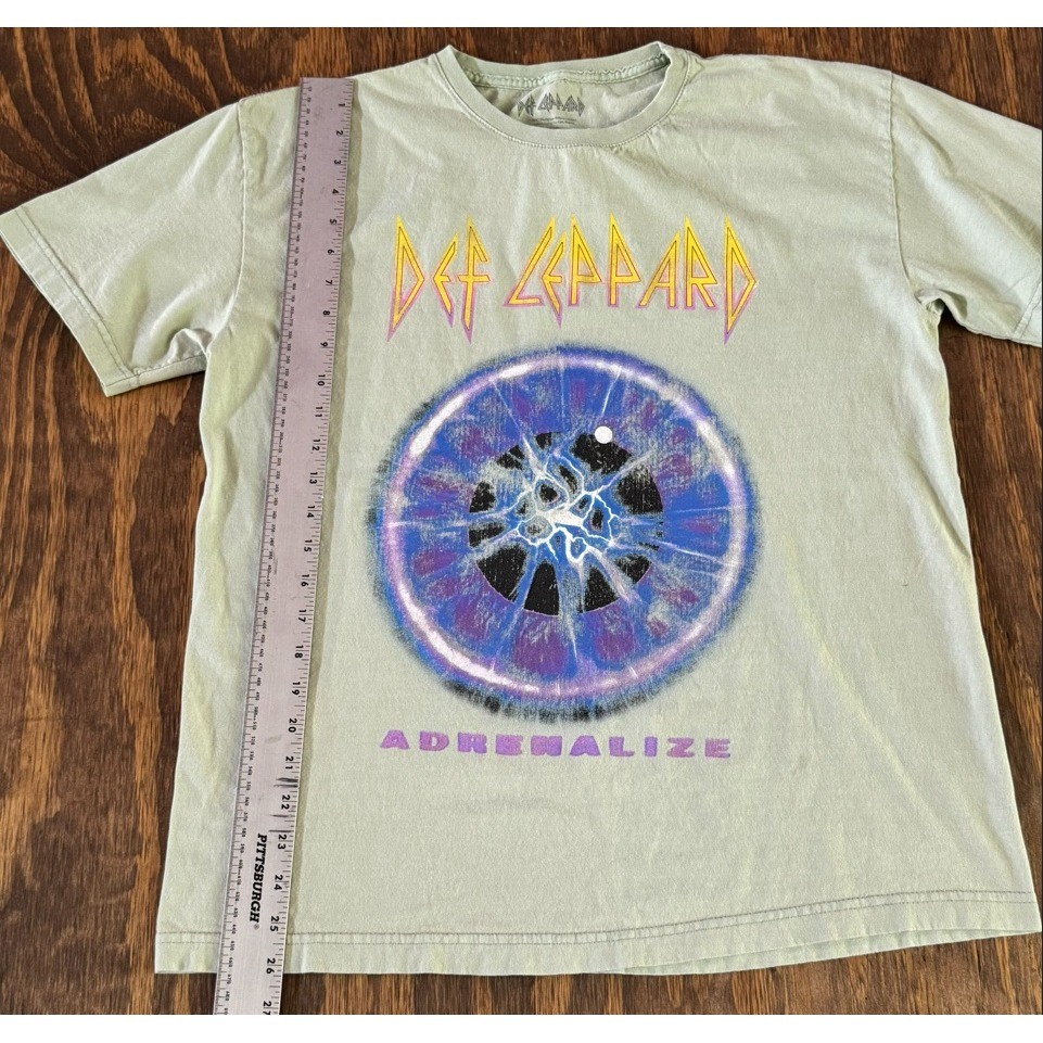 Def Leppard Adrenalize T-Shirt Large 2022 Rock Band Graphic Tee