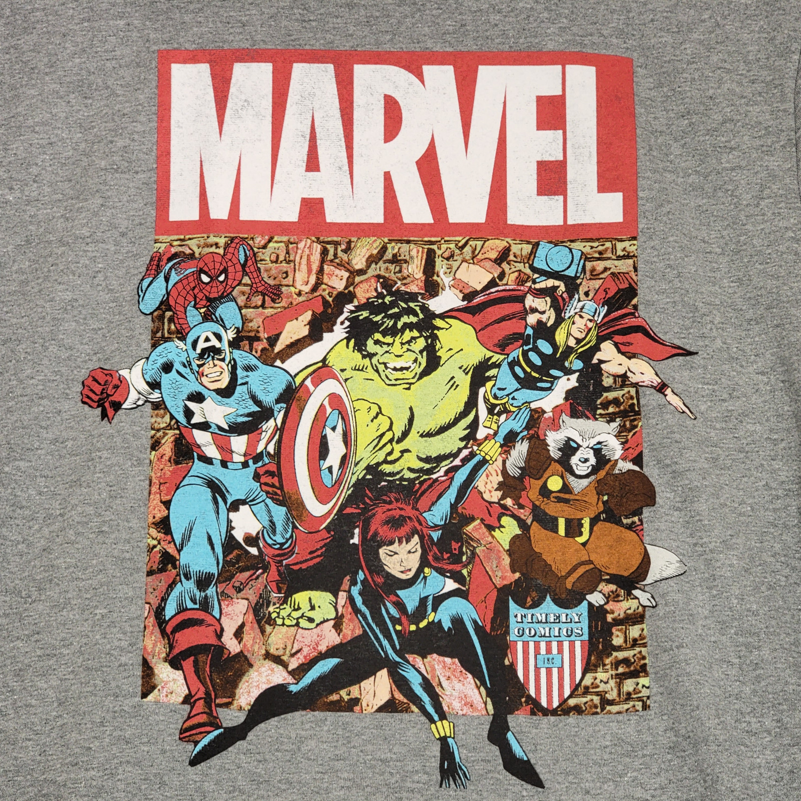 MARVEL COMICS Shirt Mens Large Gray Golden Age Avengers HULK CPT AMERICA NWT