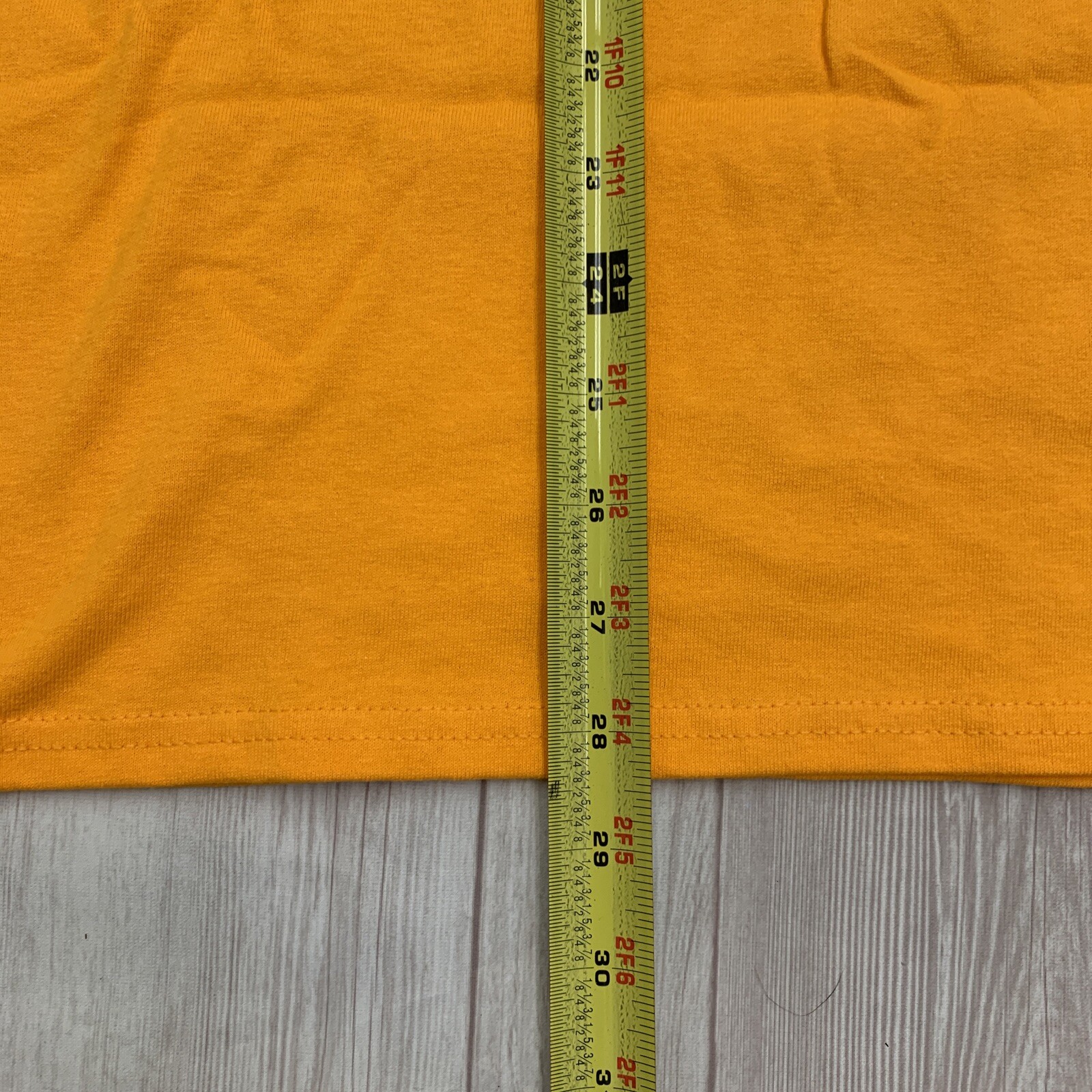 Huf world yellow gold T-shirt unisex size M