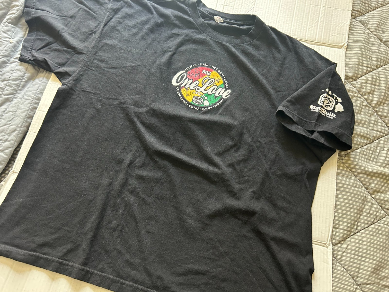 MAUI BUILT 808 ONE LOVE DISTRESSED 2XL BLK SHORT SLEEVE T SHIRT.SEE DESCRIPTION