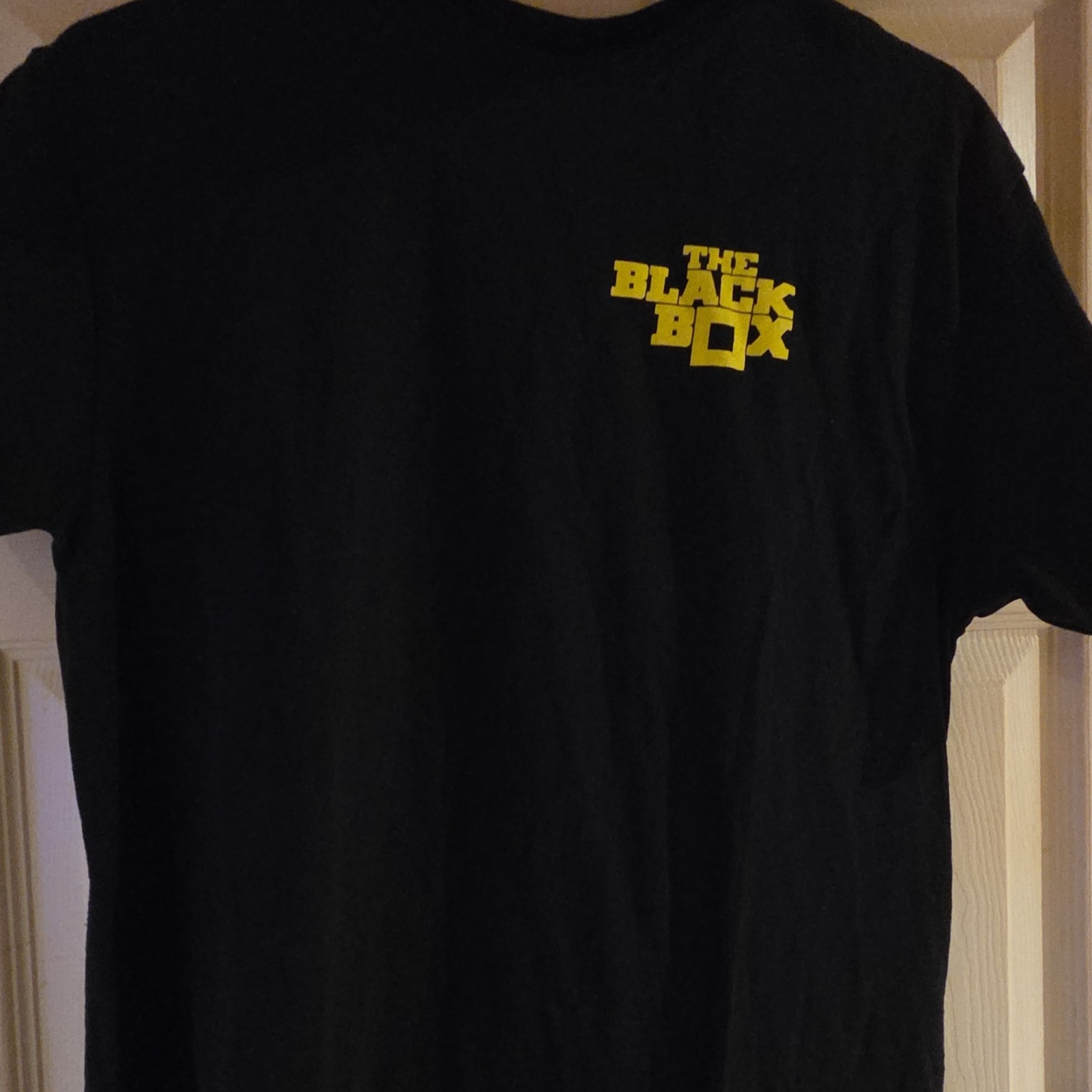 The Black Box B2TU Event Men’s Graphic T-Shirt Black Size M