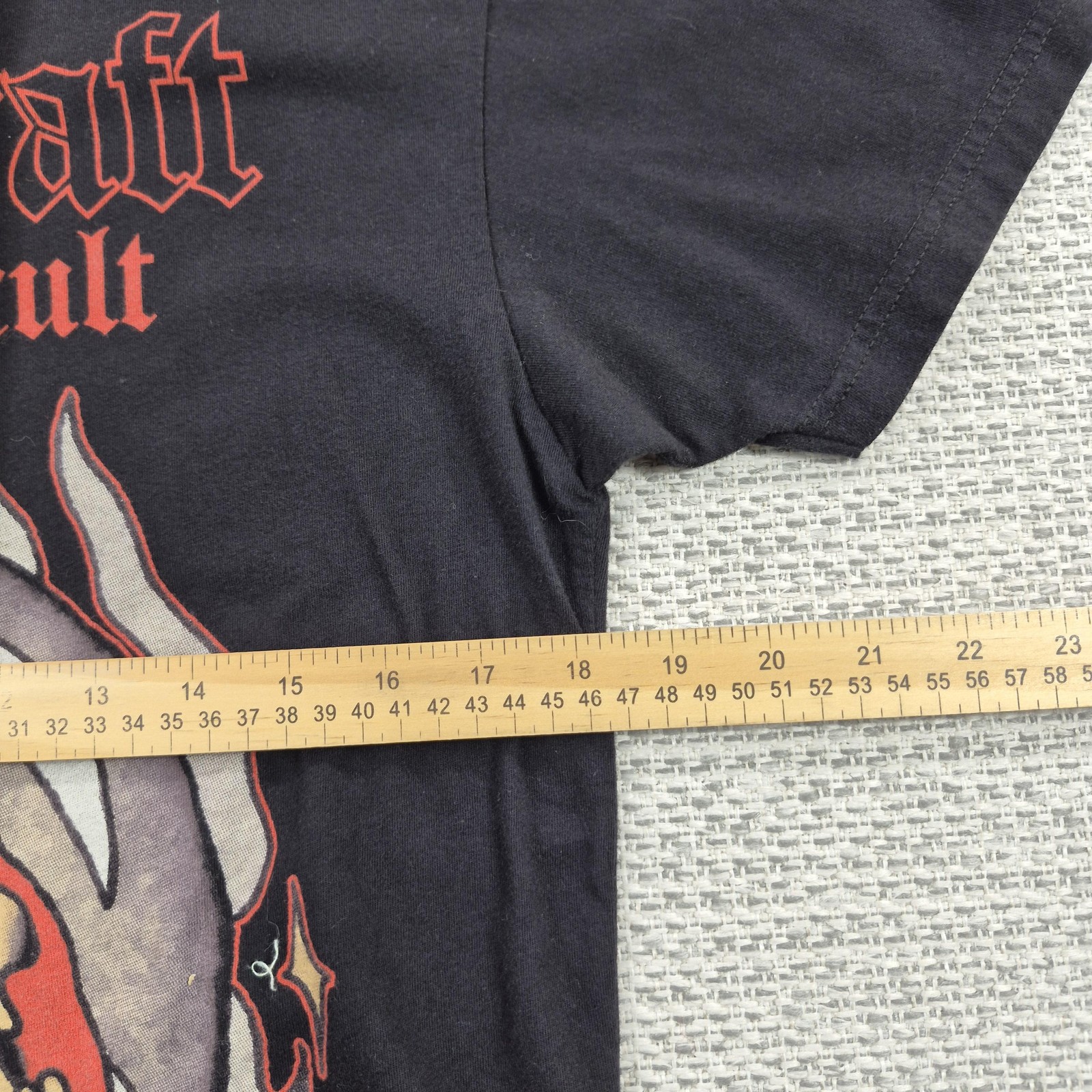Blackcraft Cult Shirt Mens Medium Black Skull Occult Crystal Ball Graphic Tee