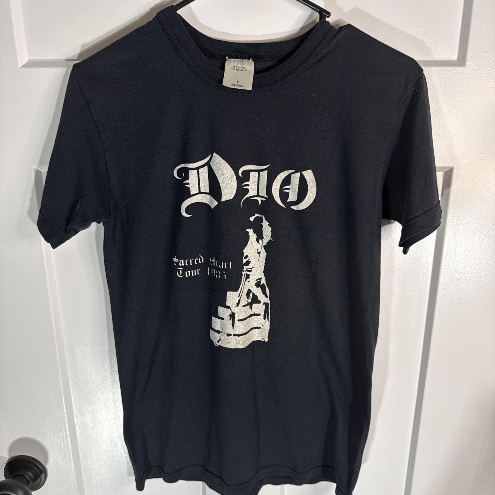 Vintage Y2K Dio Sacred Heart Tour T-Shirt Small – 16.5×24