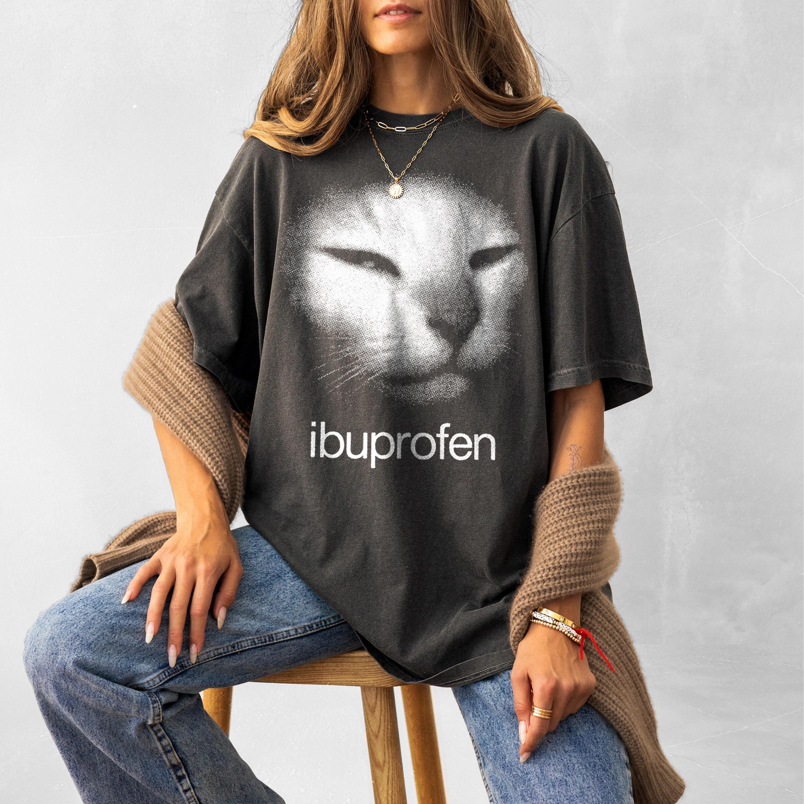 I Need Ibuprofen Funny Cat T-Shirt Vintage Meme Graphic Tee