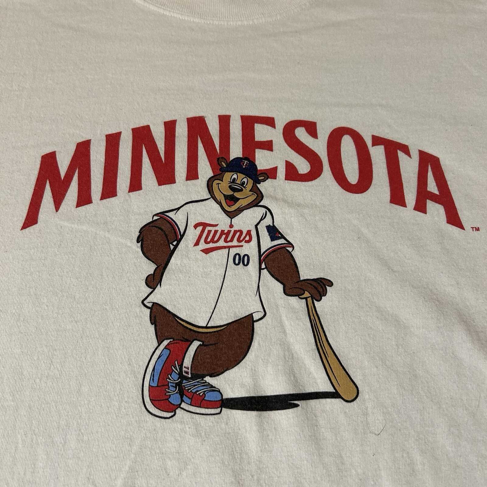 Minnesota Twins TC Bear Shirt Men XL White Short Sleeve Crew Neck Port & Company