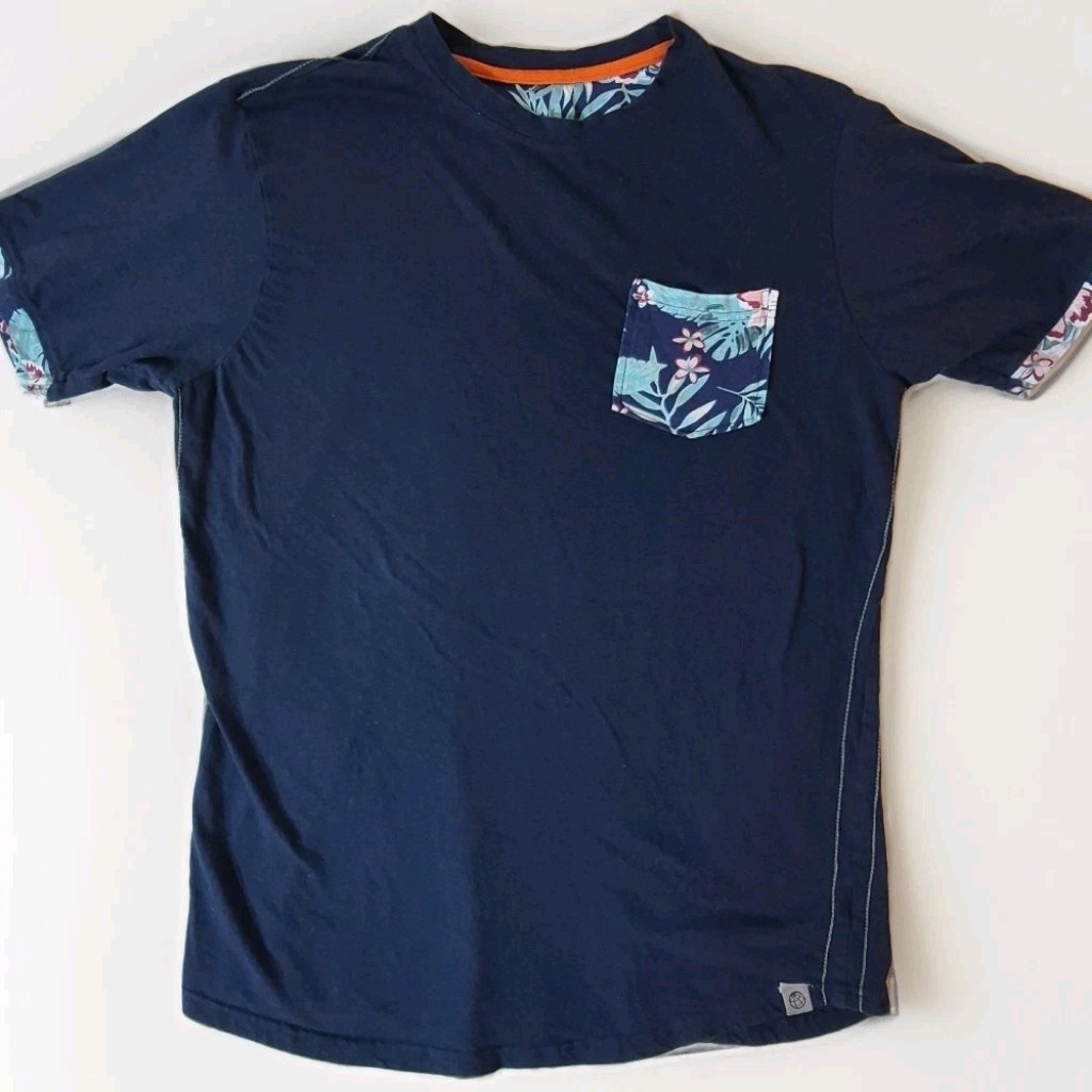 Mens Medium Navy Tee Floral Pocket Contrast Trim Cotton Shirt Casual