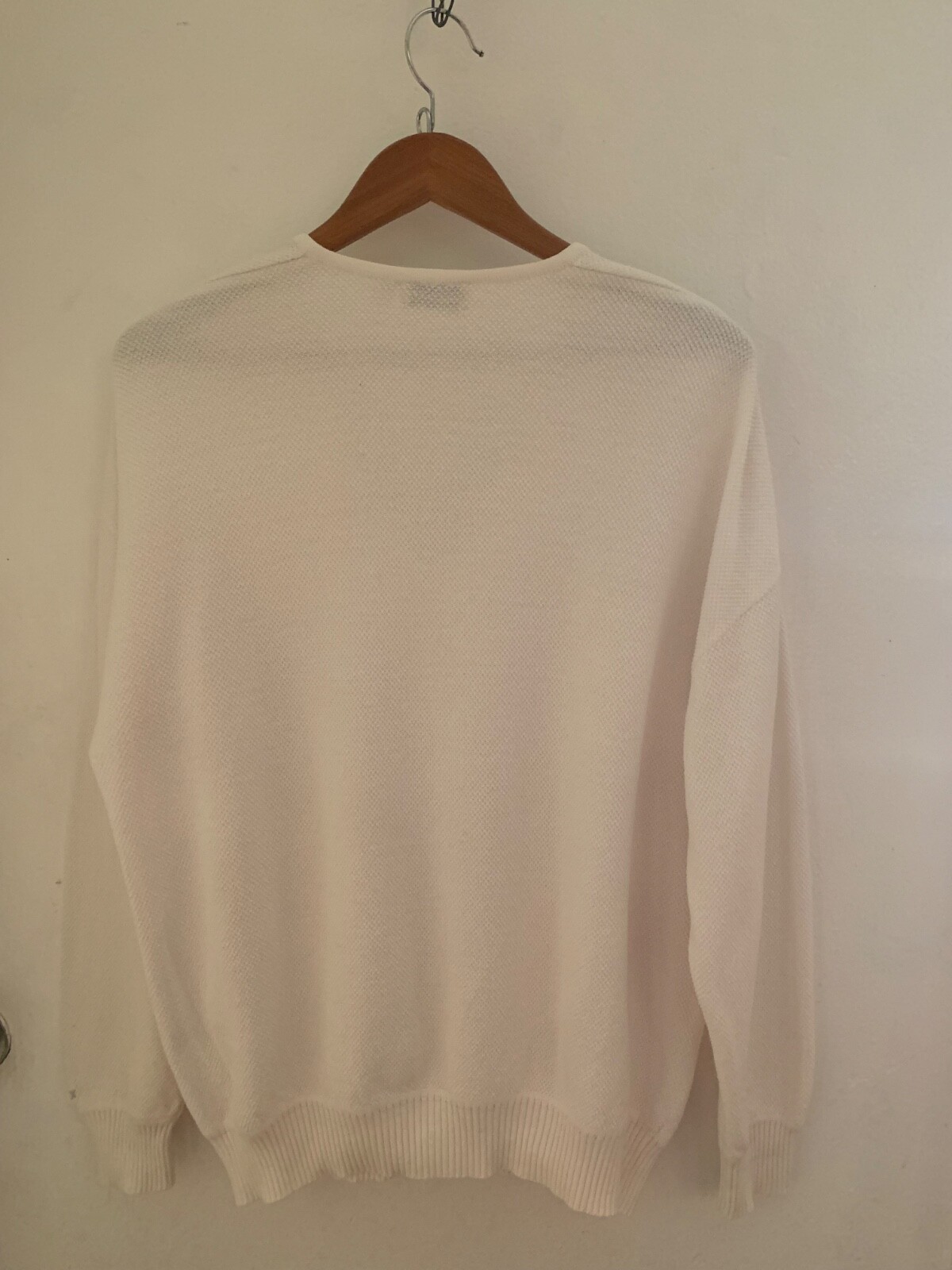 Saint Croix men’s all seasons knit shirt heart shaped necklines color white L