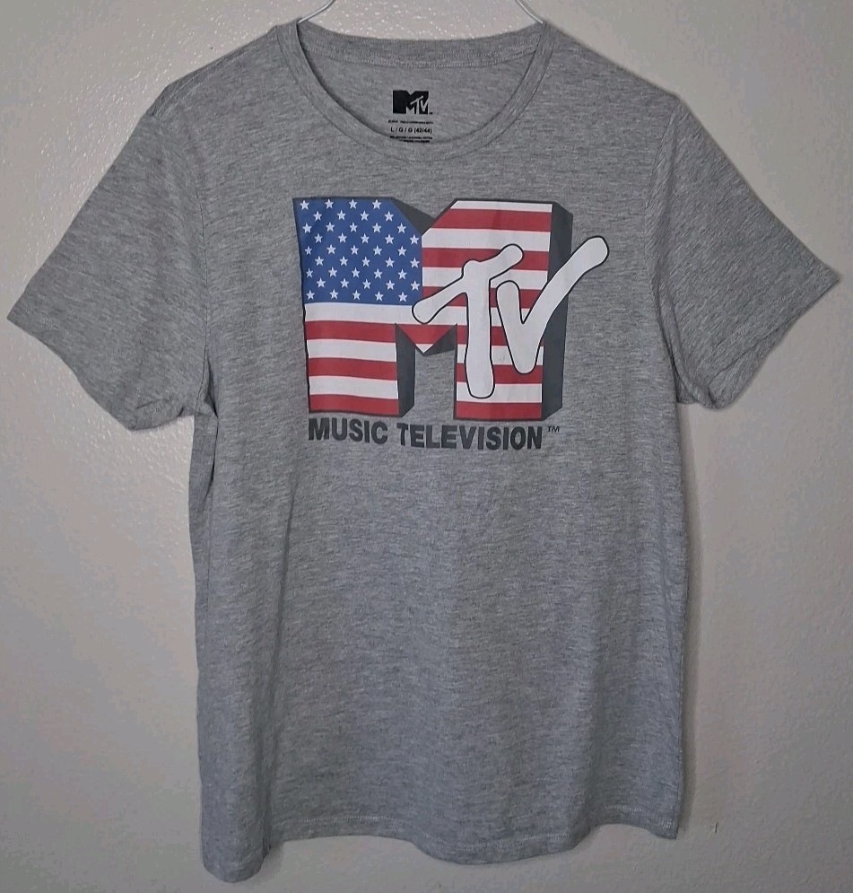 MTV Music Television T-Shirt USA American Flag Print Tee Large (42/44)