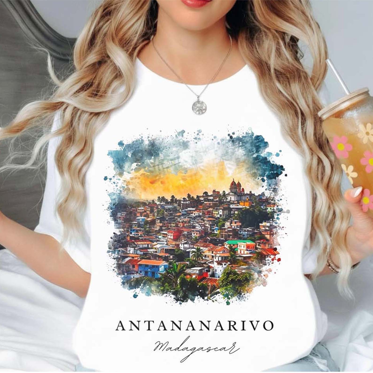 Antananarivo Madagascar Unisex Shirt Travel Gift Trip Lovers Souvenir Tee