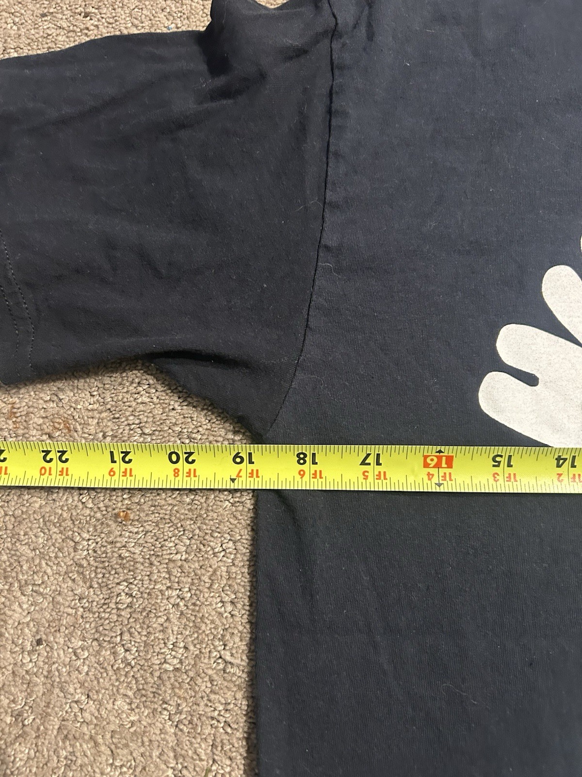 Vintage Arthur T-shirt Size Medium PBS Cartoon Hugs Not Drugs Y2K