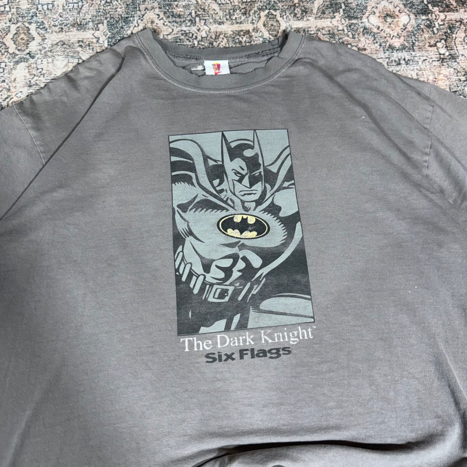 Vintage 90s Six Flags Batman The Dark Knight Tee Size XL Distressed & Faded