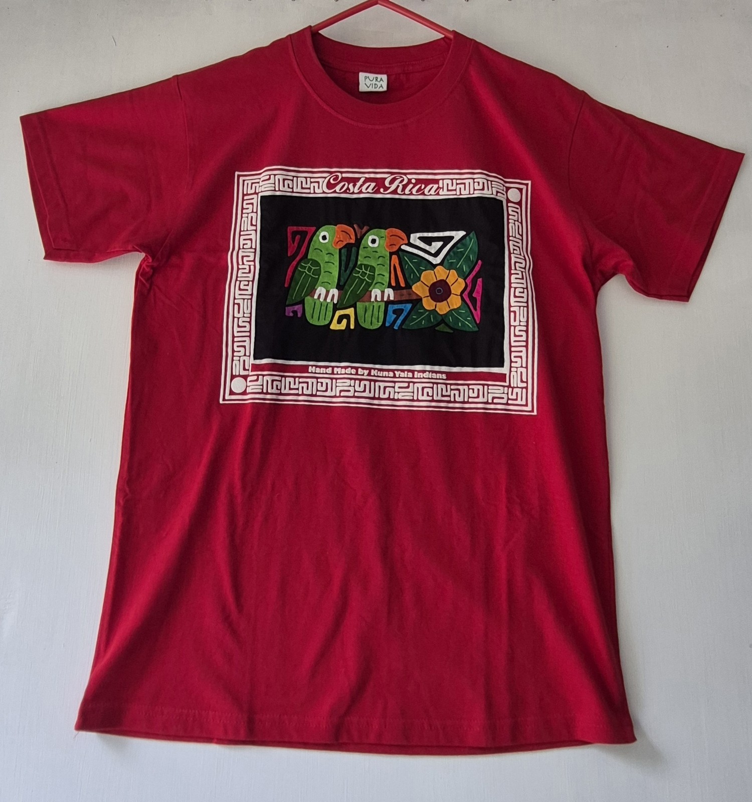 Pura Vida Costa Rica Bird Toucan Tropical Animal T Shirt Red Size Medium Unisex