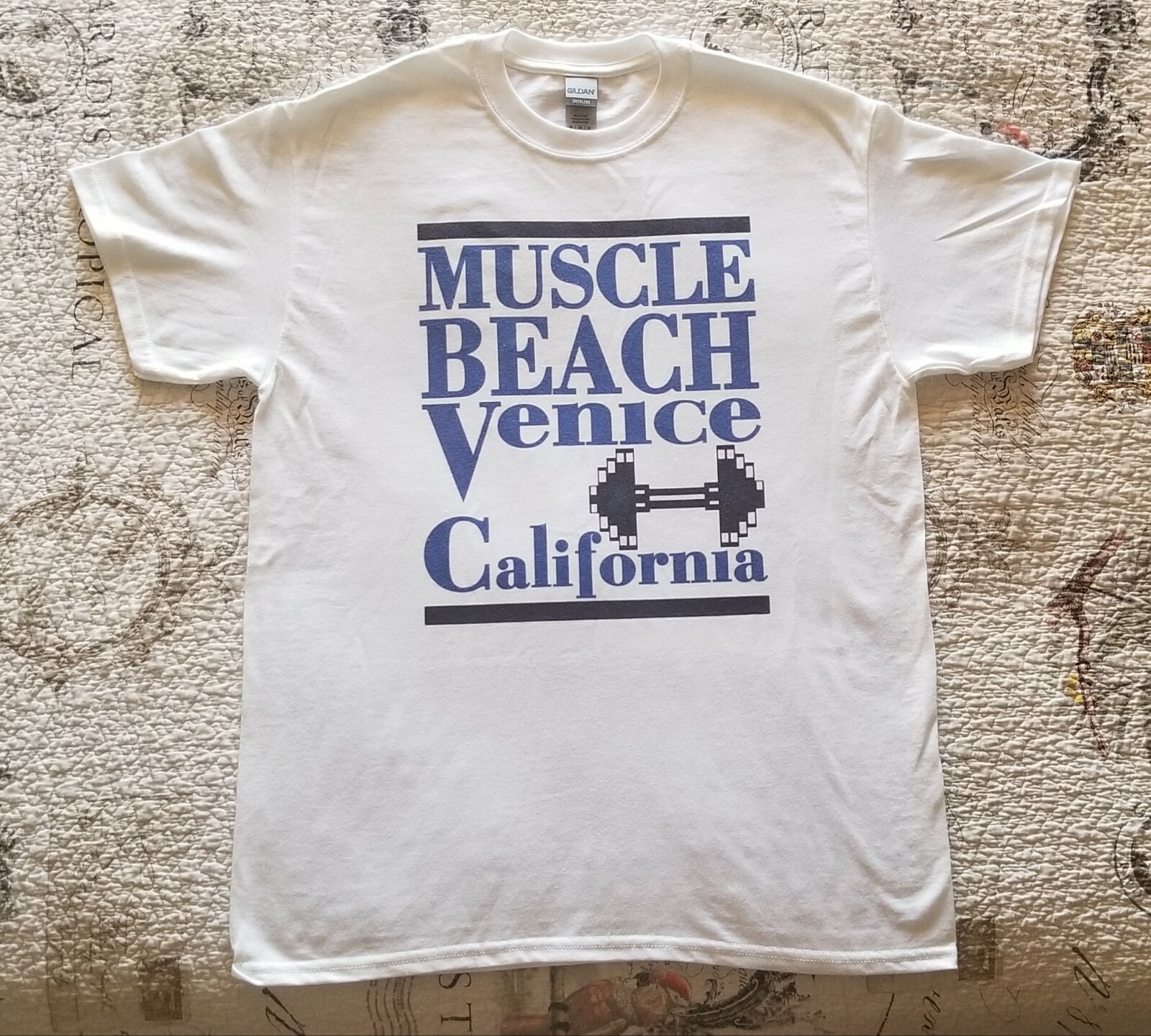 Muscle Beach Venice California Old School Bodybuilding Vintage Logo T-Shirt NEW