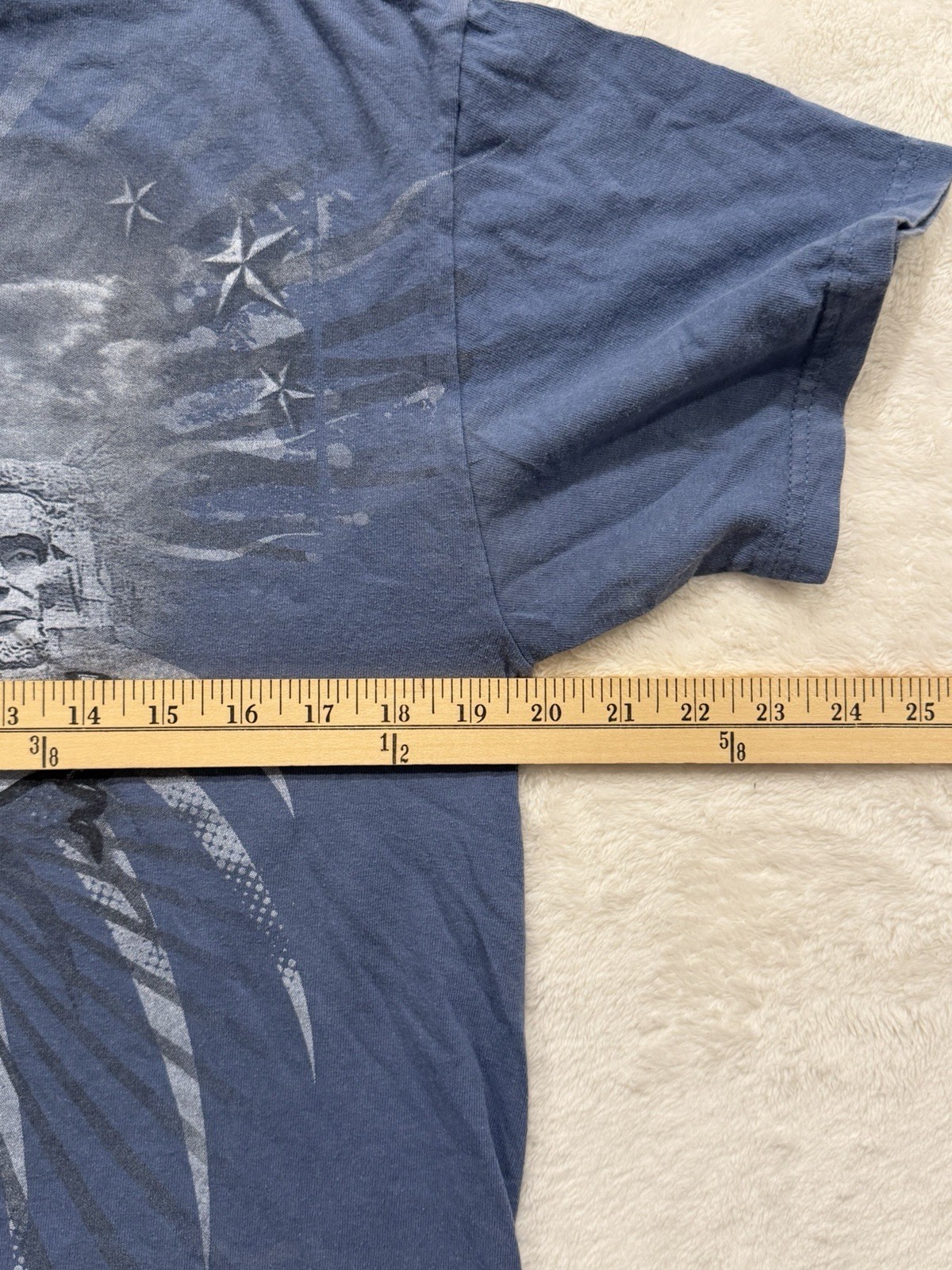 Gildan Mount Rushmore National Memorial T-Shirt Adult Size M 100% Cotton