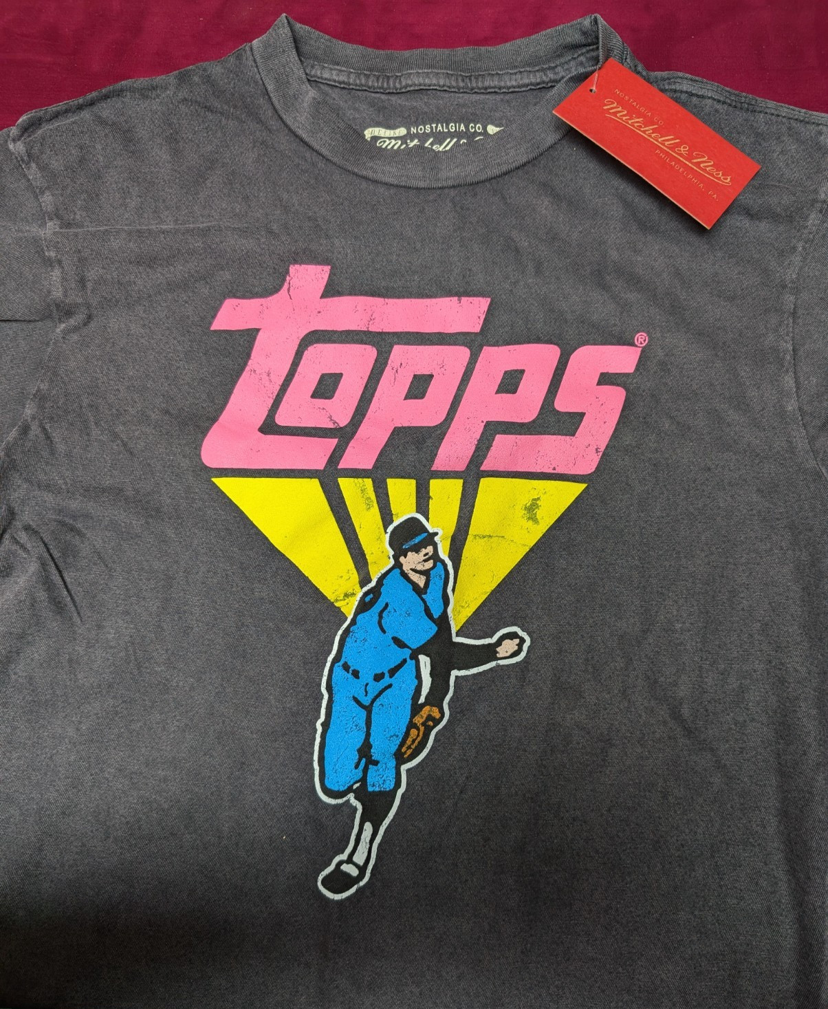 Topps X Mitchell & Ness 1976 Heritage Logo T Shirt Sizes S – XXXL New W/ tags
