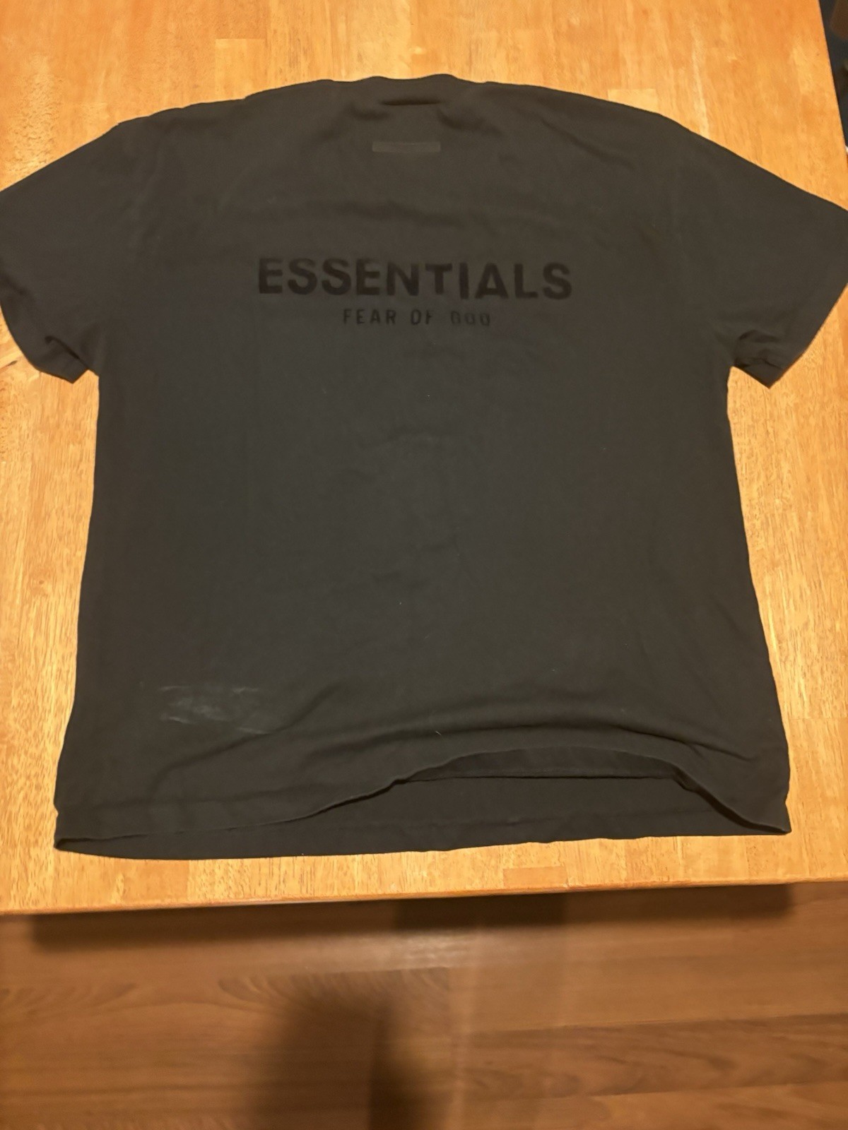 Fear of God Essentials Men’s Stretch Limo Tee Black Size Medium